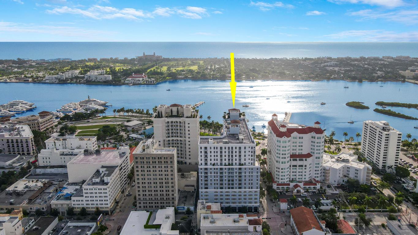 255 Evernia Street 1022