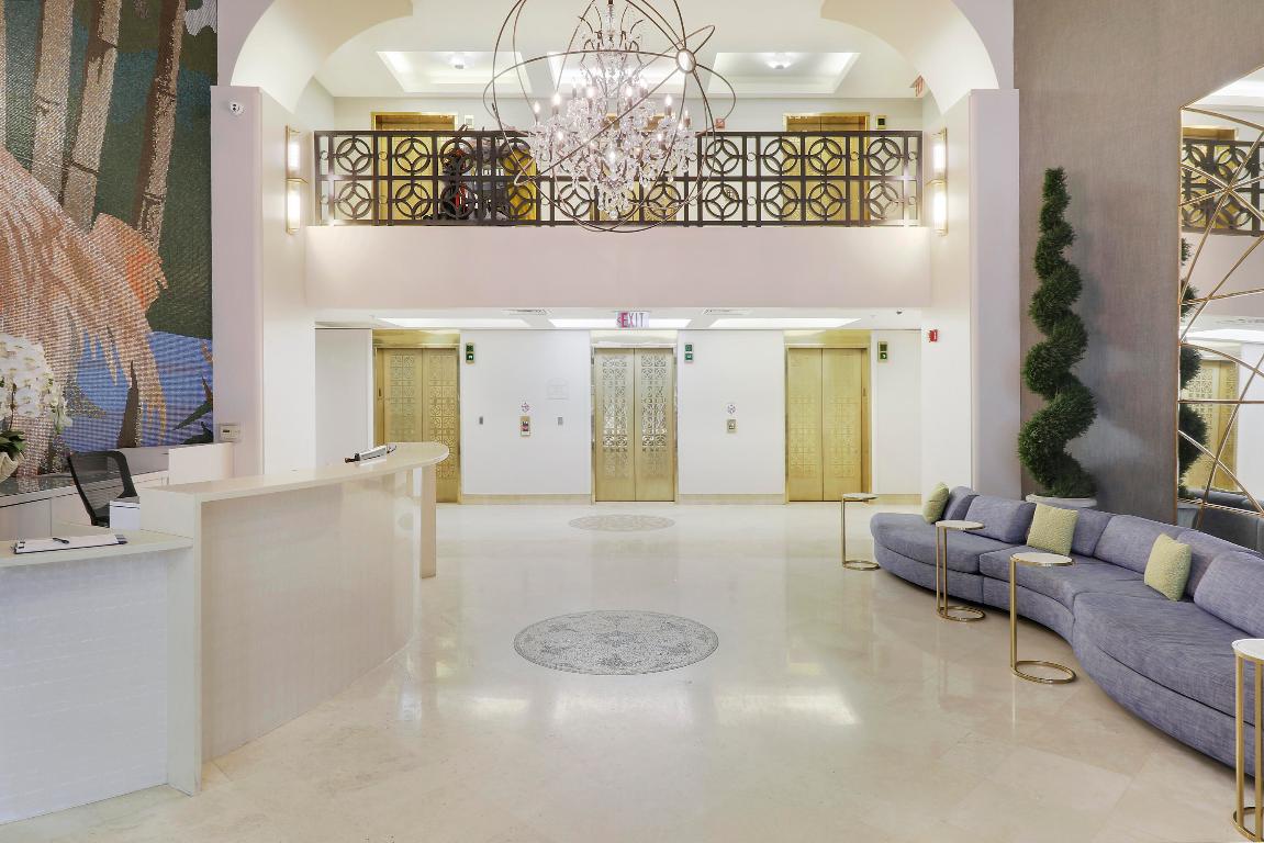 255 Evernia Street 1022