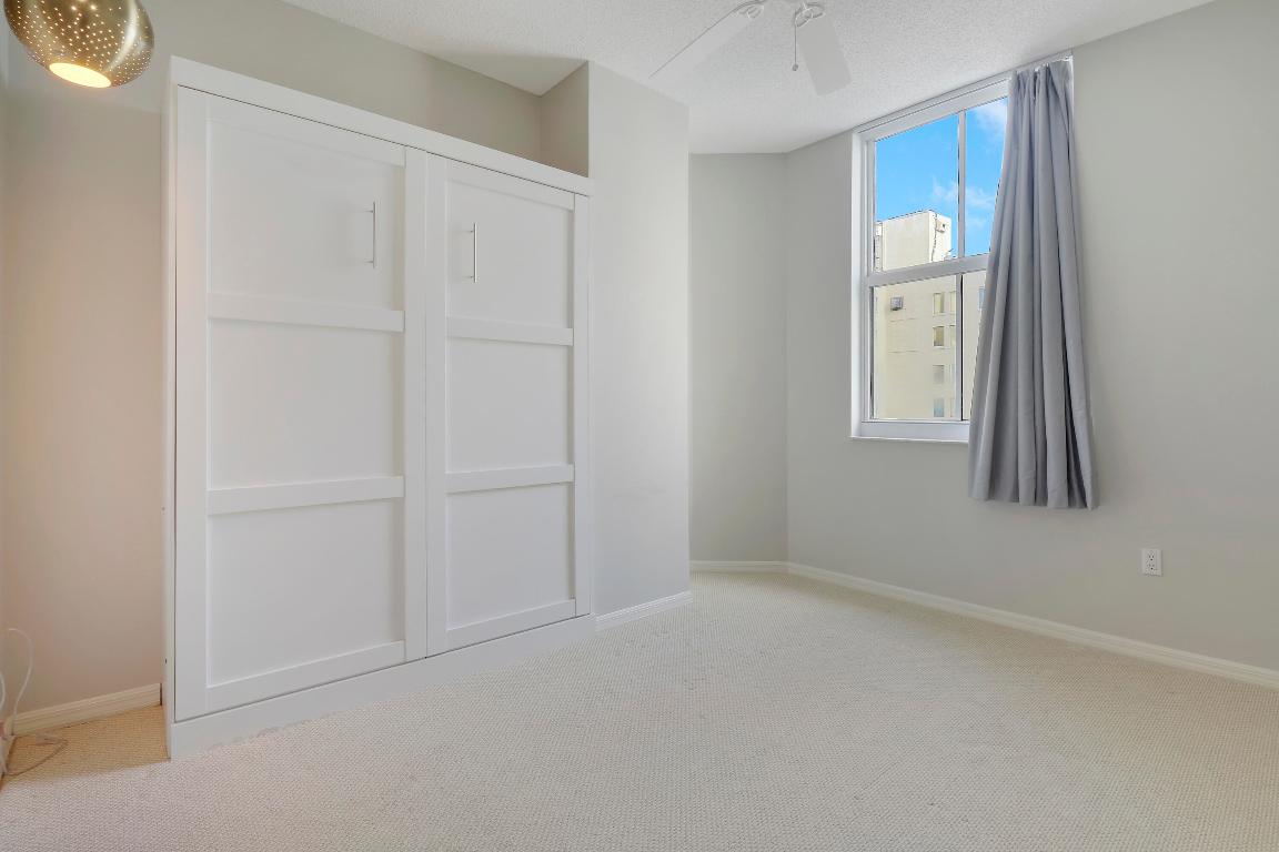 255 Evernia Street 1022