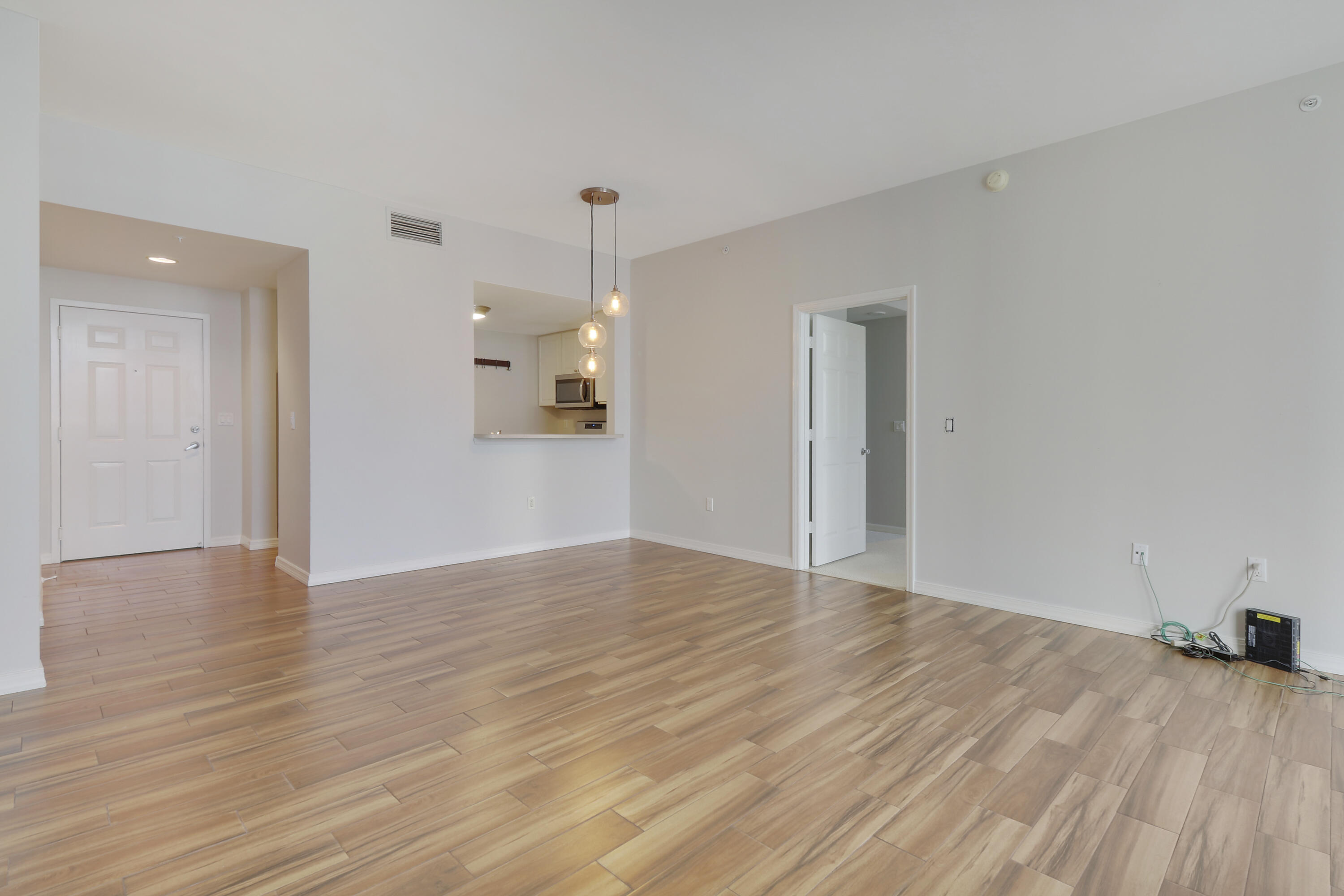 255 Evernia Street 1022