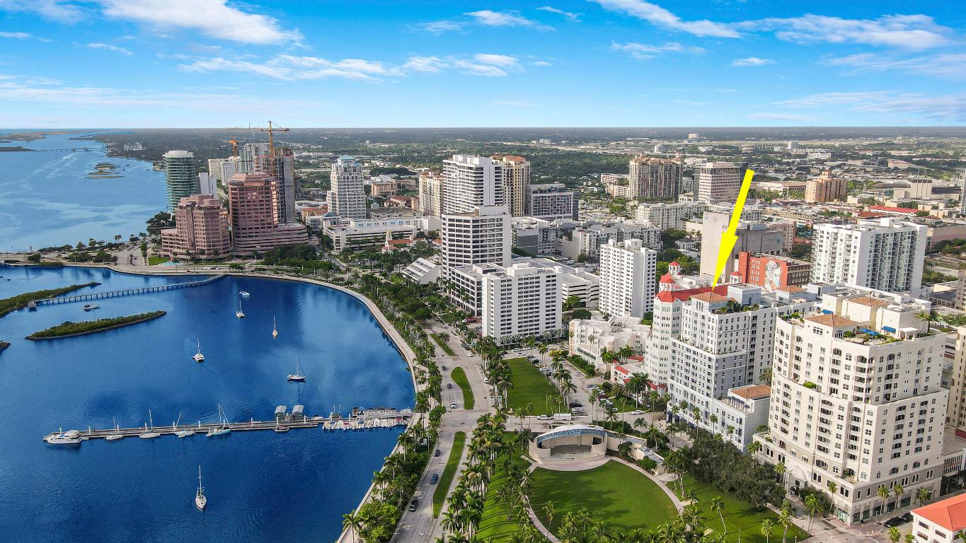 255 Evernia Street 1022