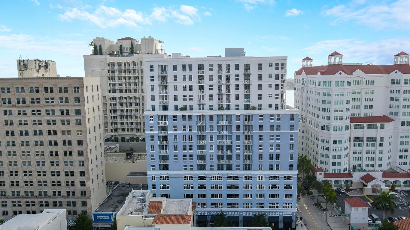 255 Evernia Street 1022