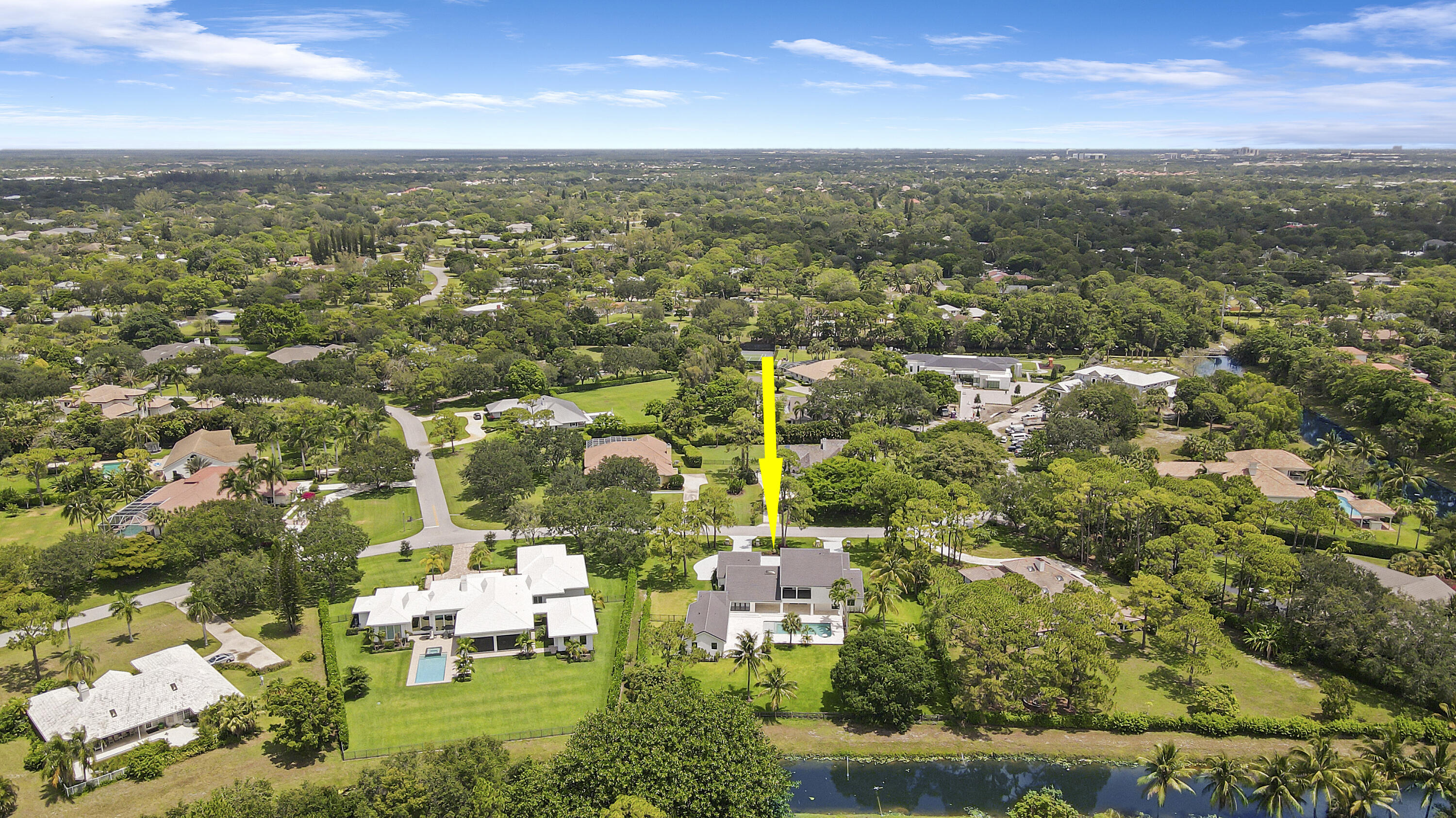 5196 Desert Vixen Road