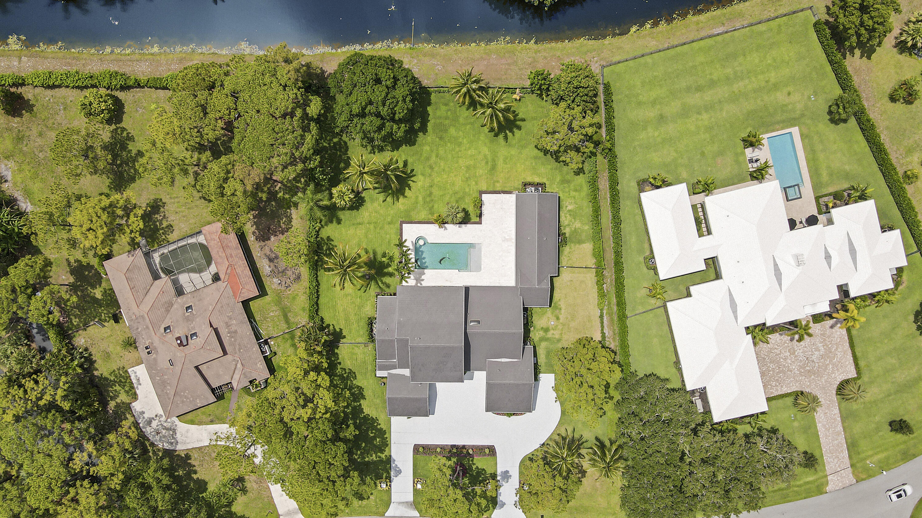 5196 Desert Vixen Road