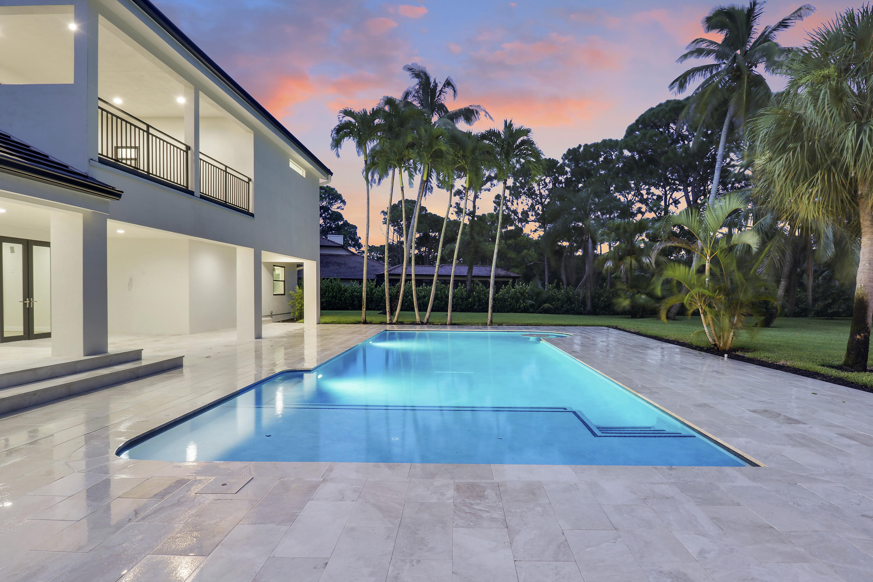 5196 Desert Vixen Road