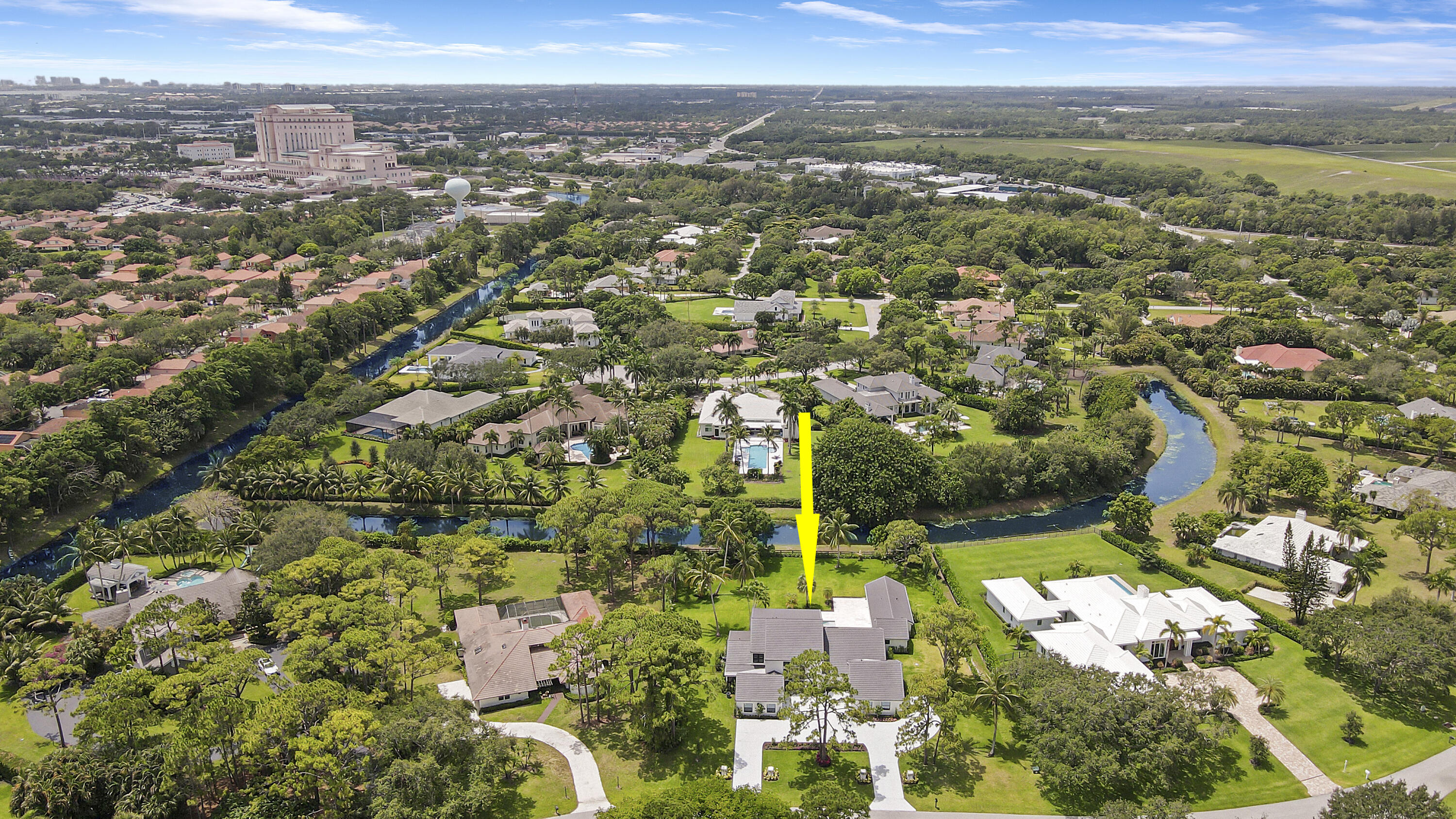 5196 Desert Vixen Road