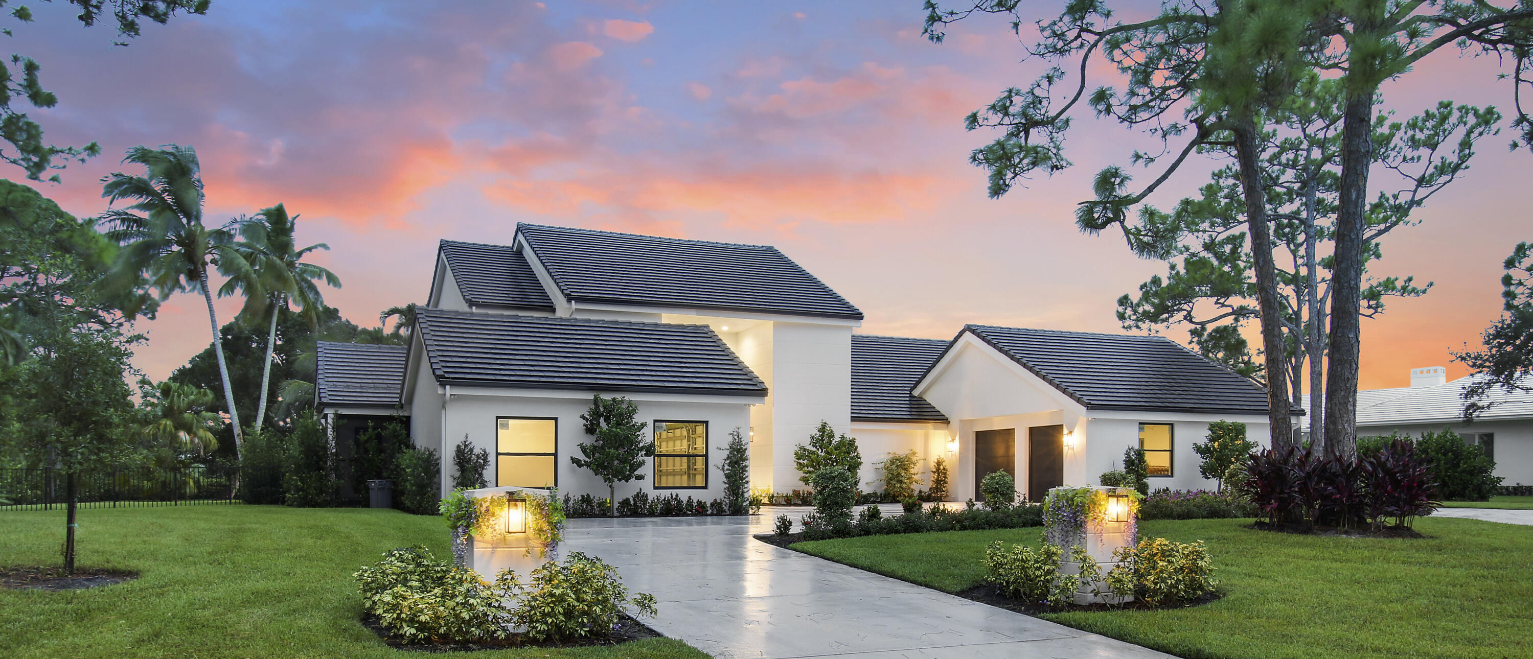 5196 Desert Vixen Road