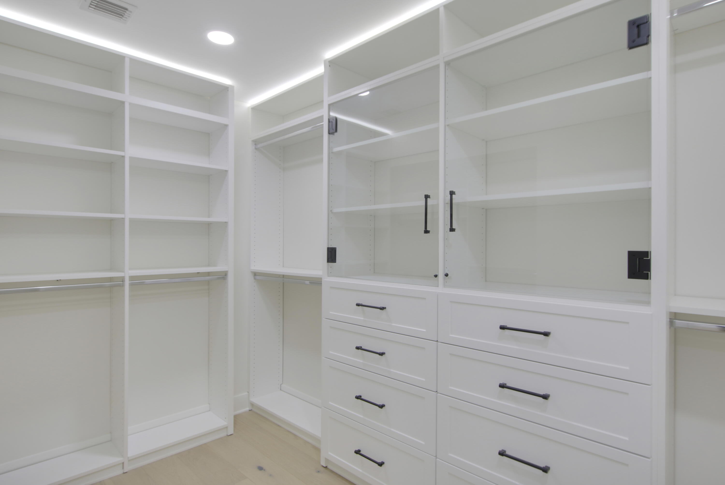 5196 Desert Vixen Road