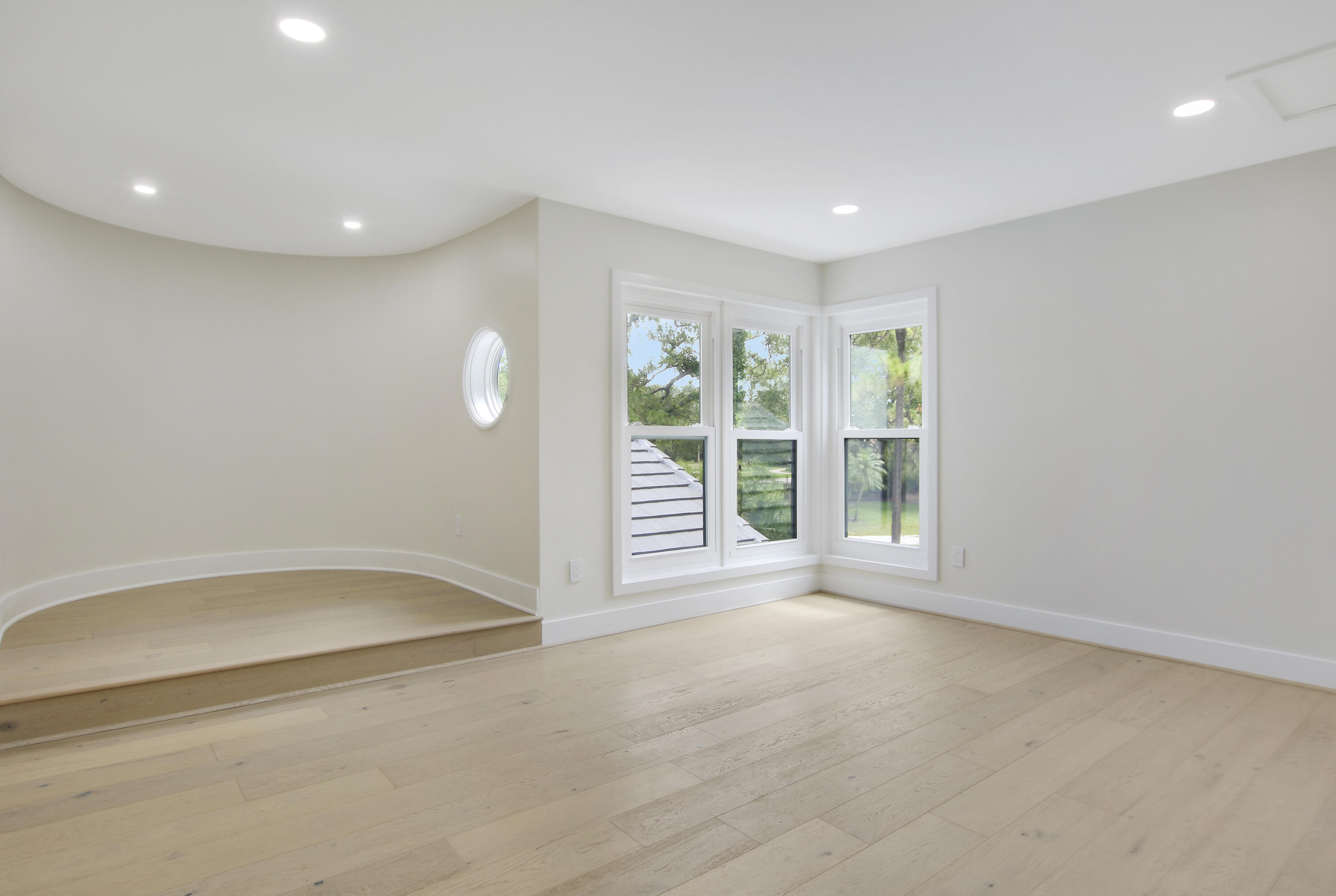 5196 Desert Vixen Road