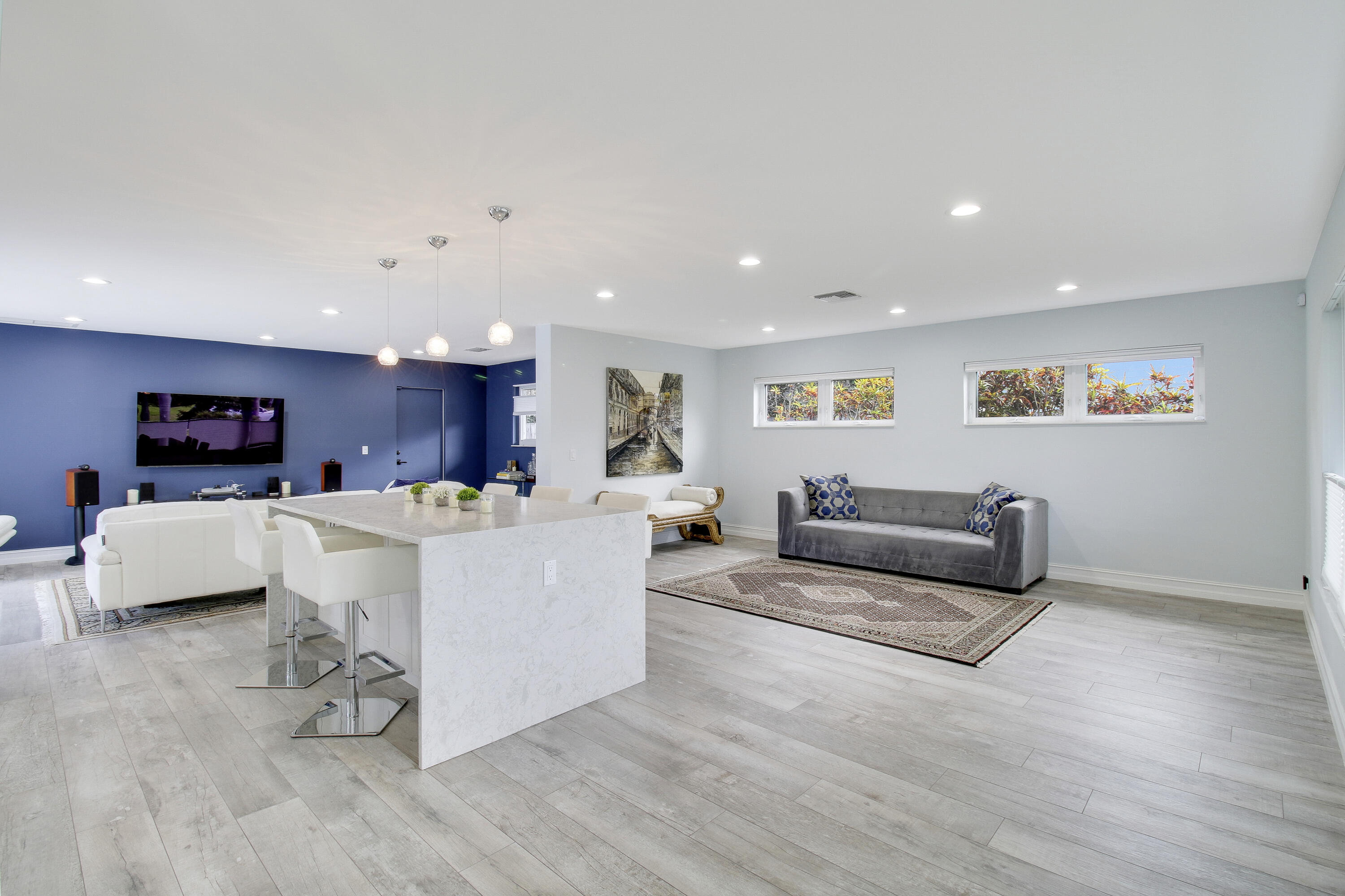 407 Privateer Road