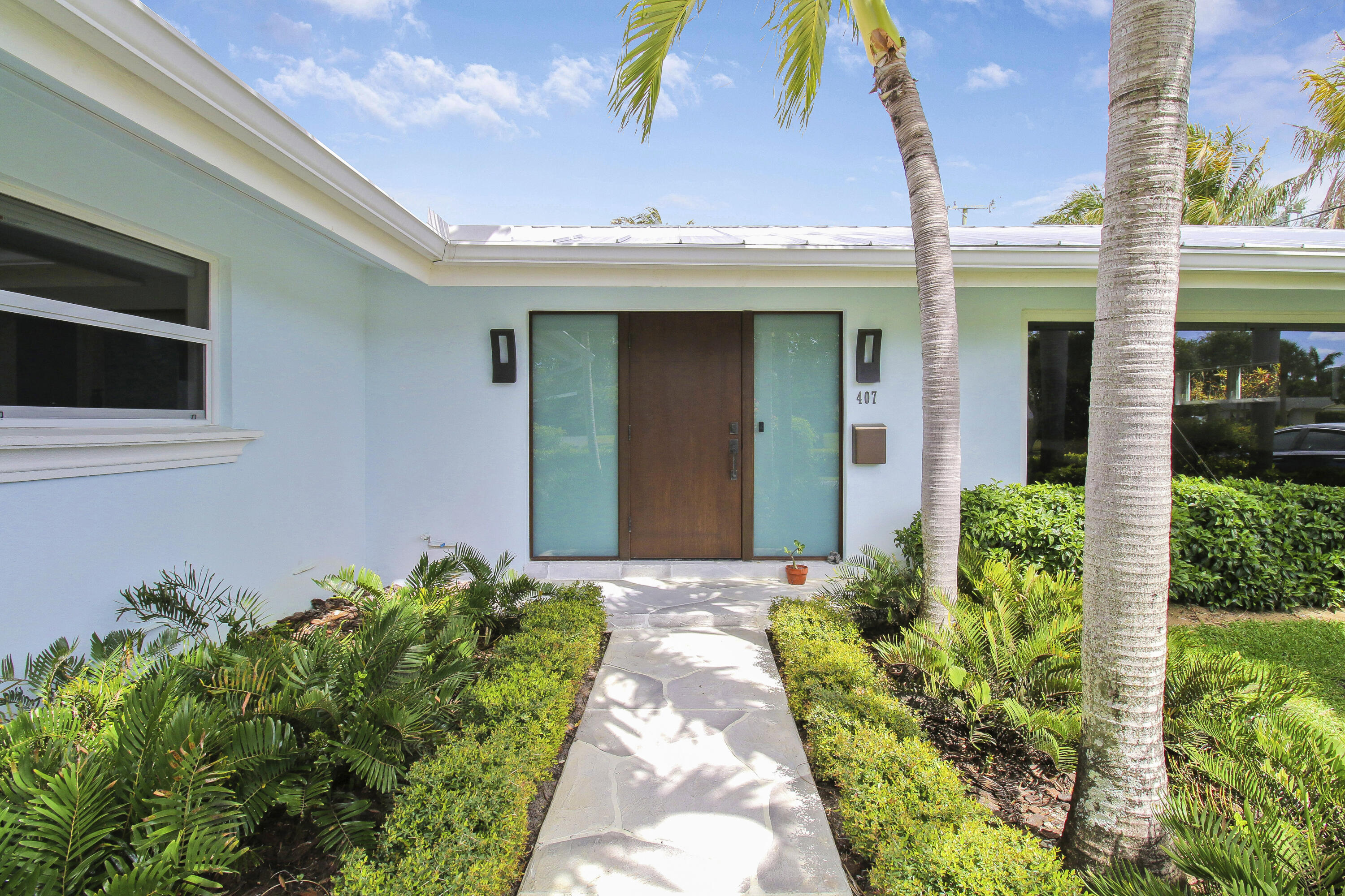 407 Privateer Road