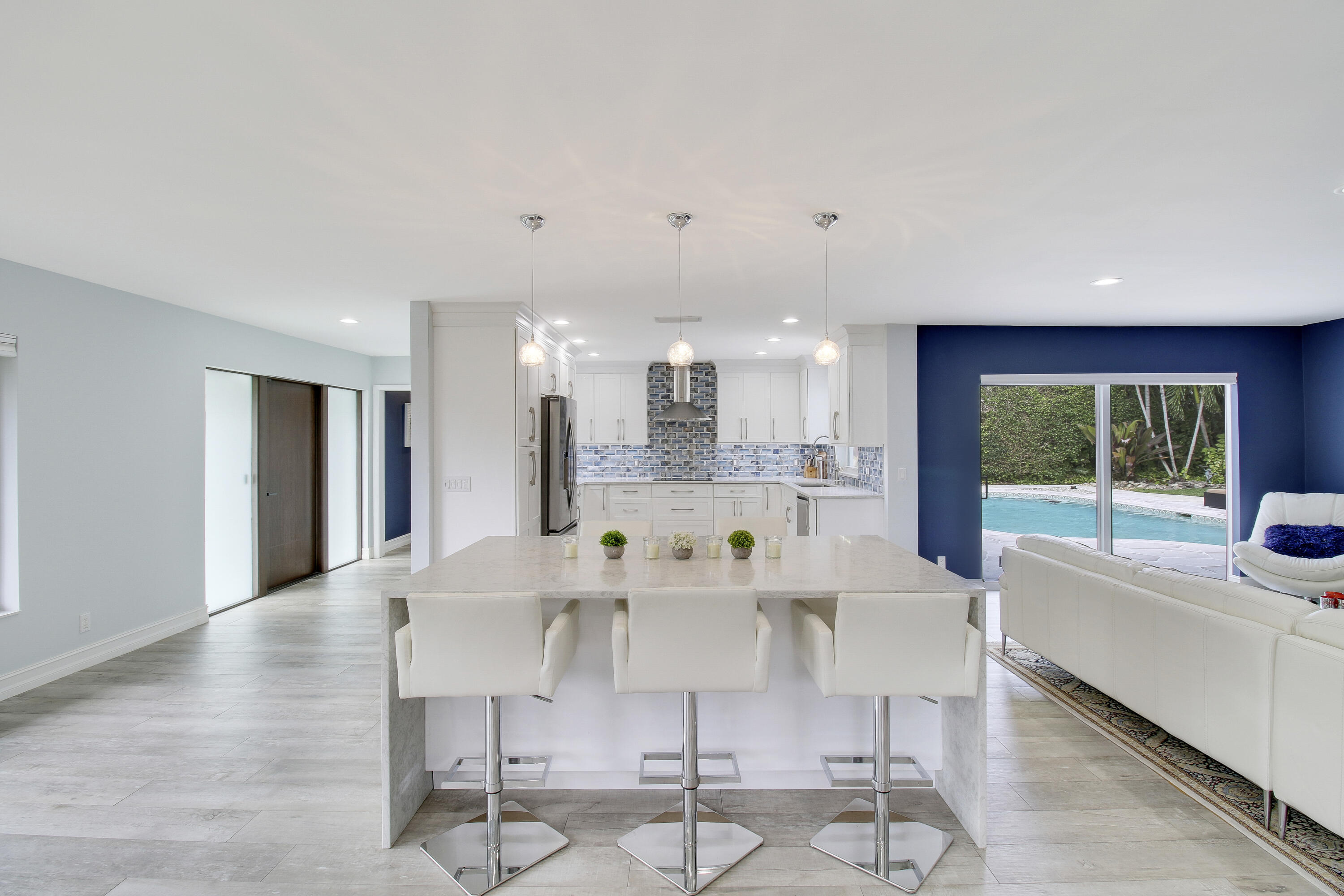 407 Privateer Road