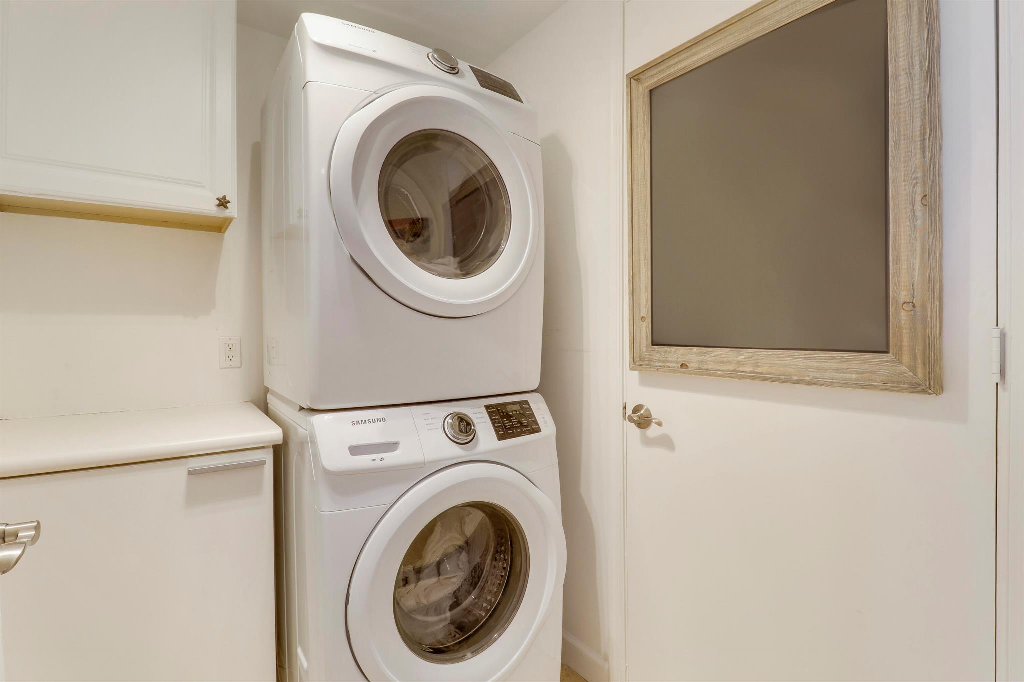 2640 Lake Shore Drive 1508