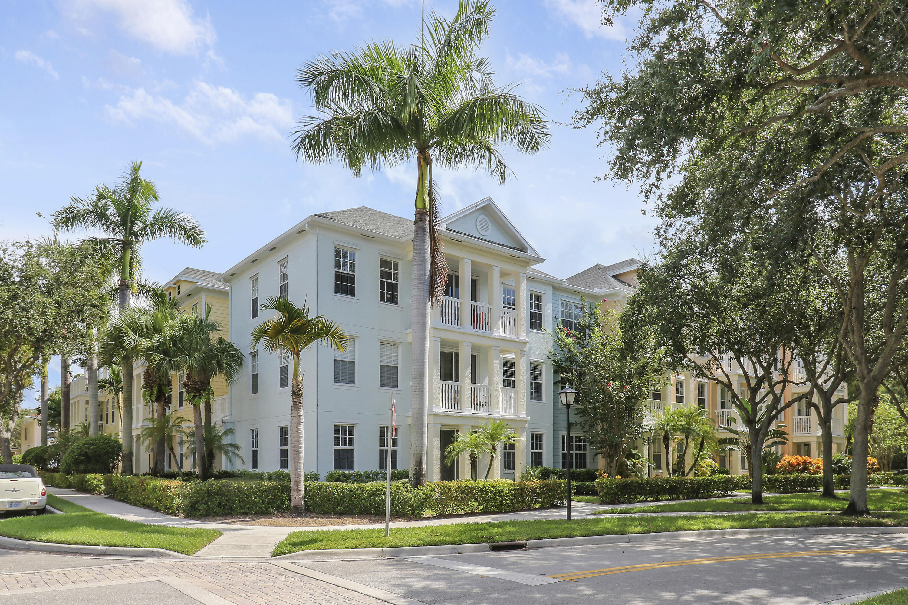 225 Murcia Drive 310