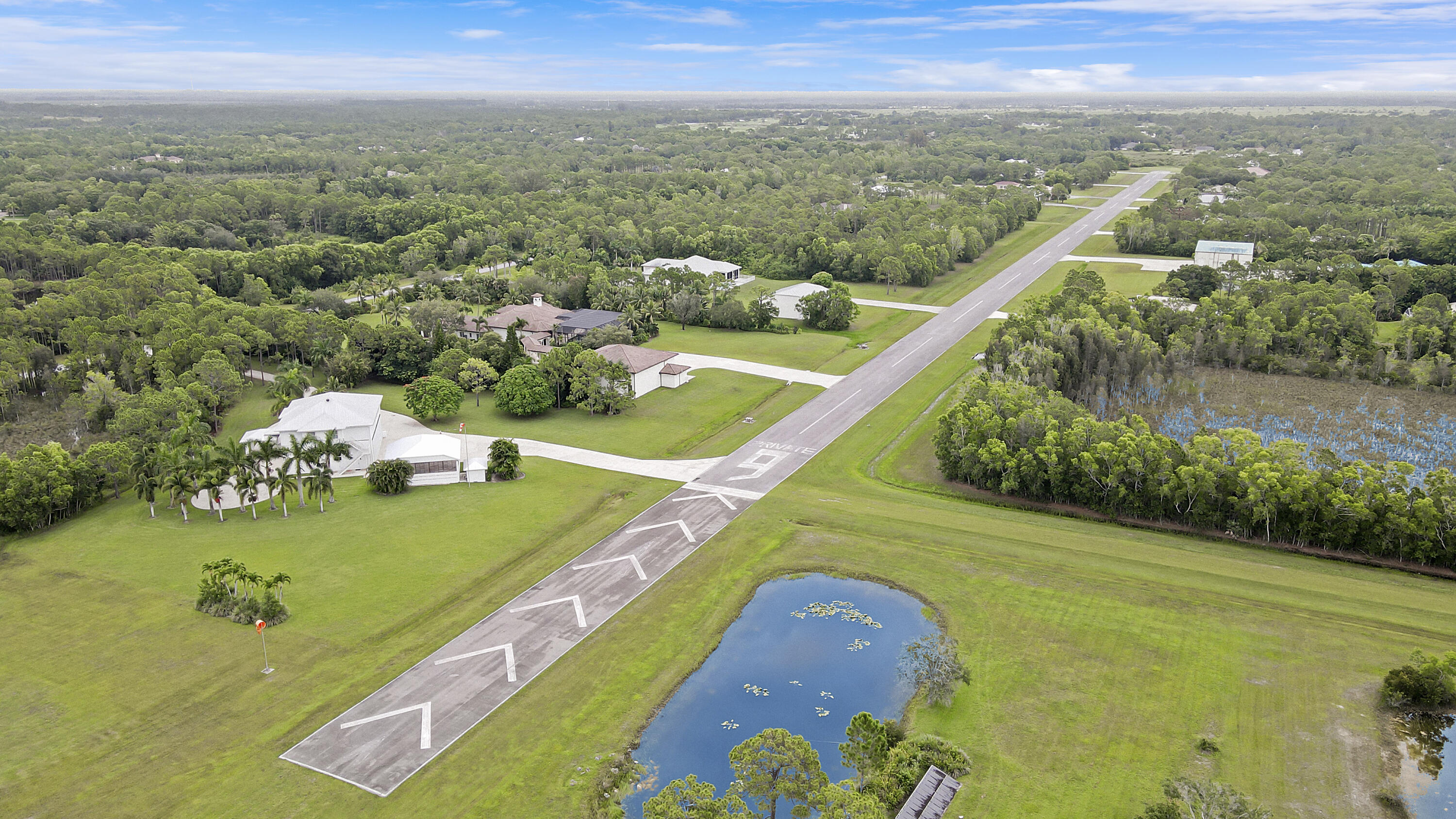 2561 SE Tailwinds Road