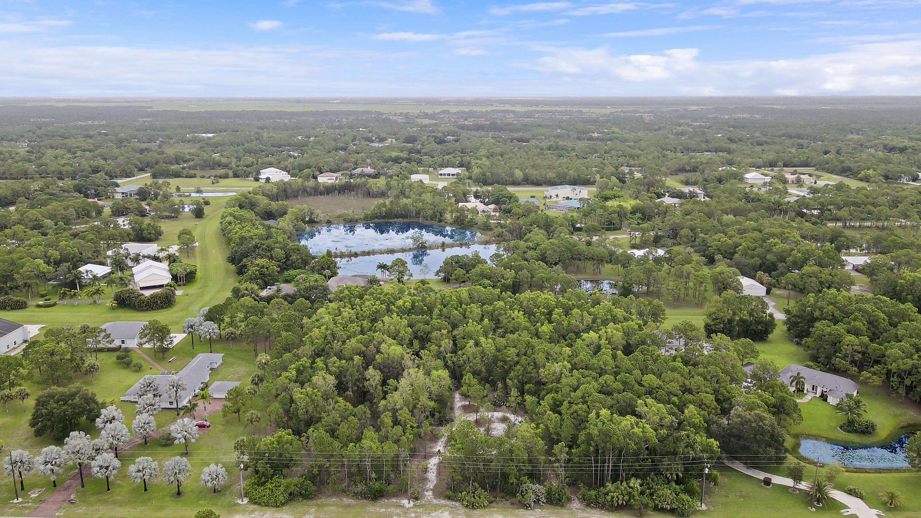 2561 SE Tailwinds Road