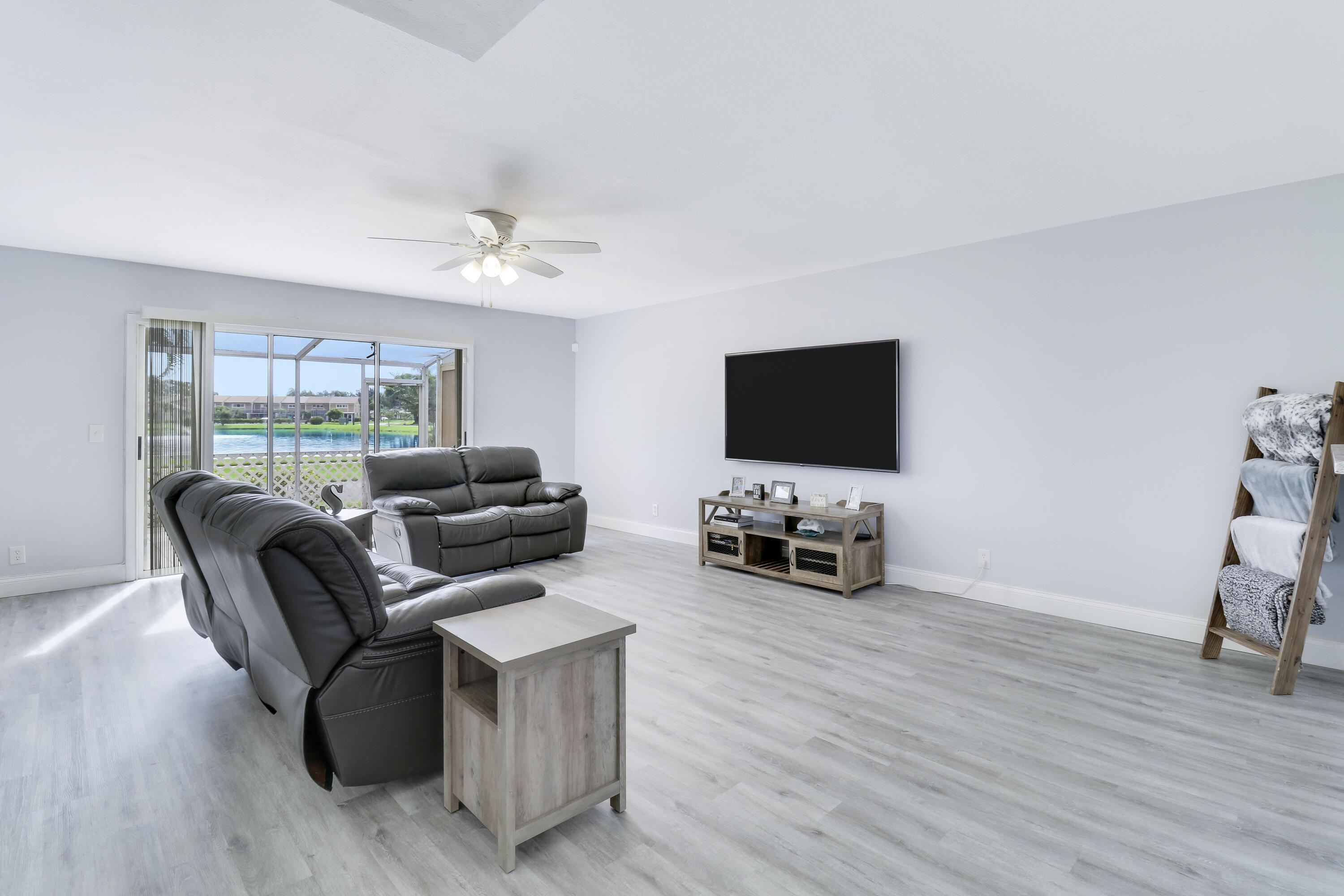 154 Maplecrest Circle