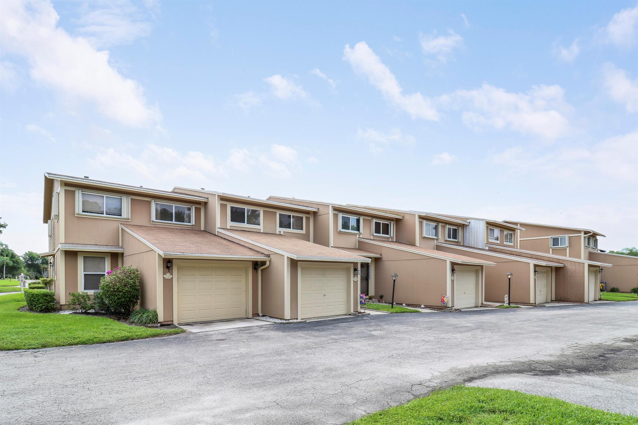 154 Maplecrest Circle