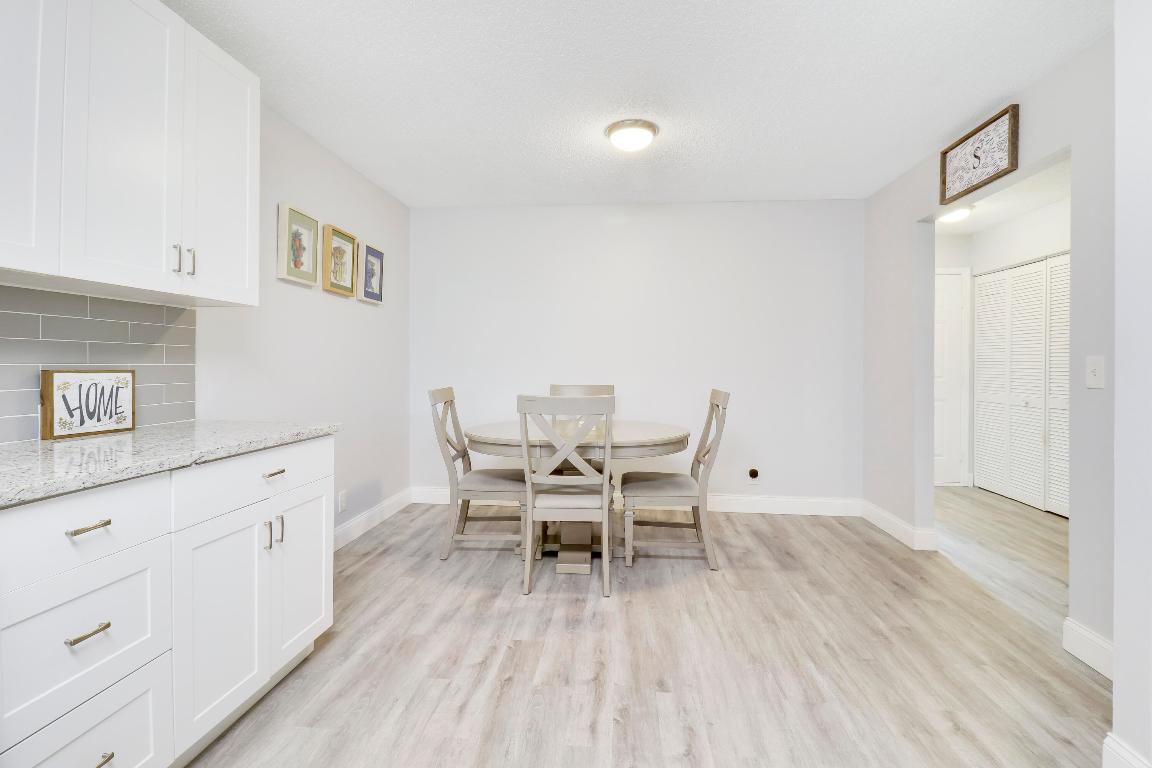 154 Maplecrest Circle