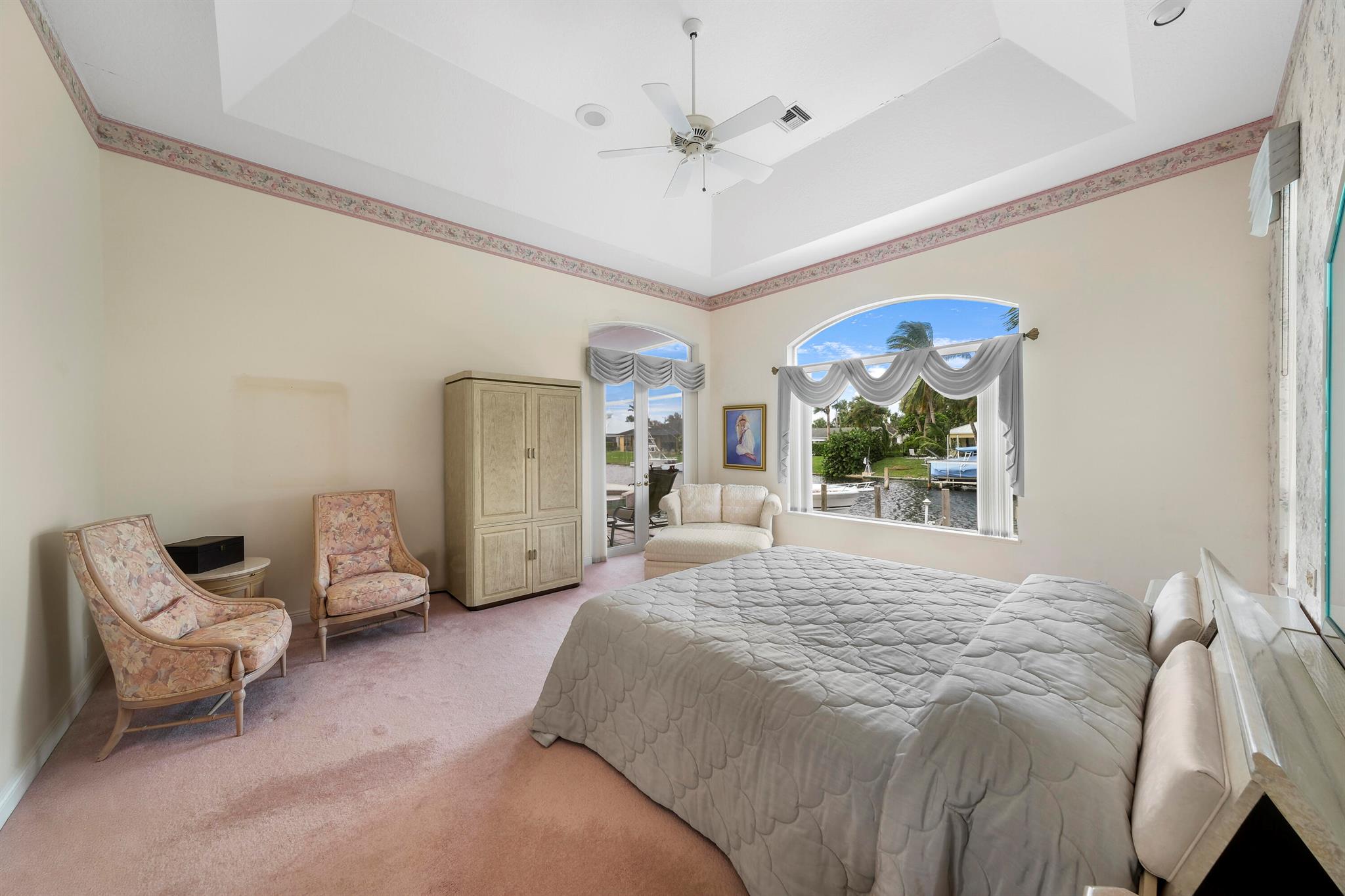 8501 SE Royal Street