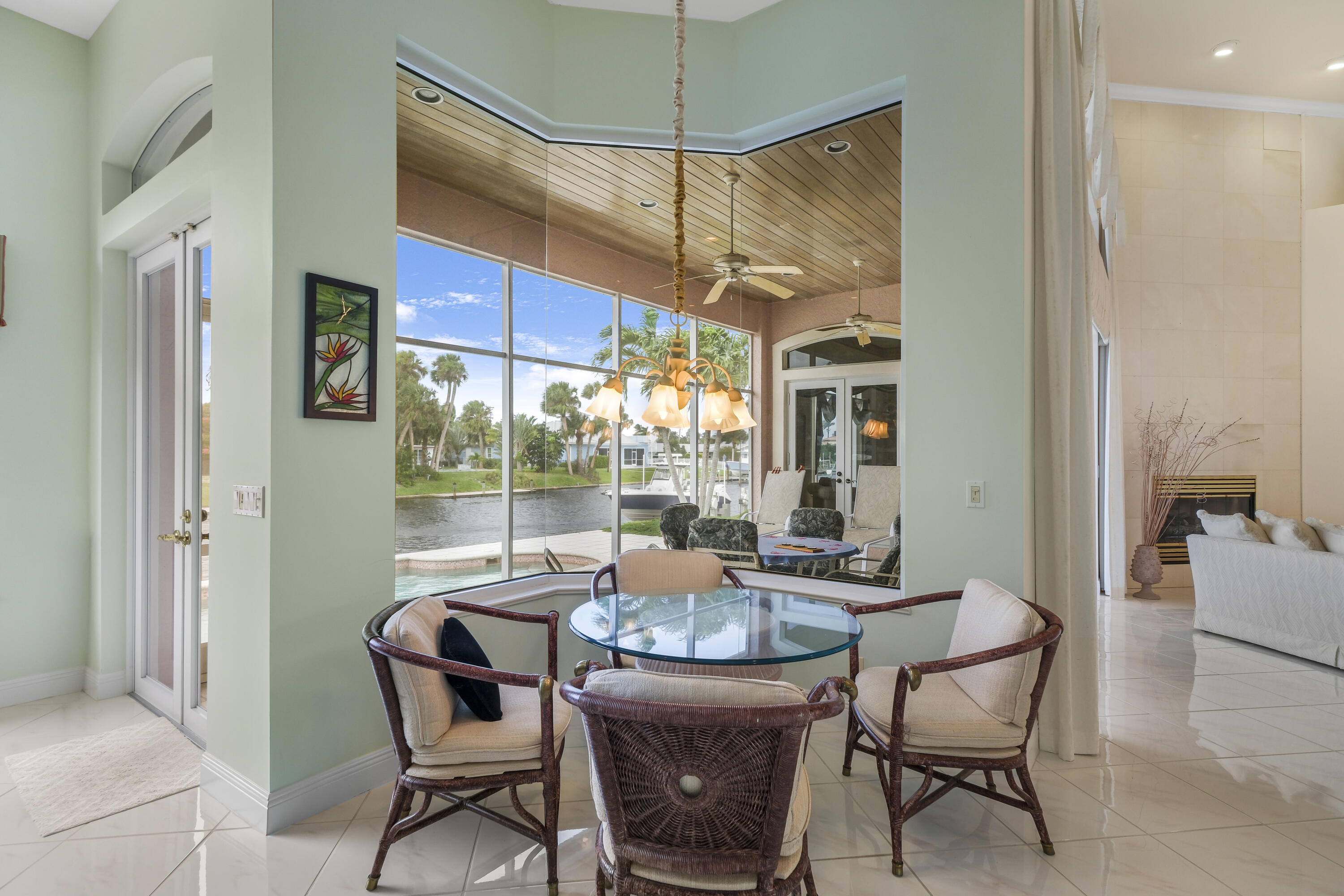 8501 SE Royal Street