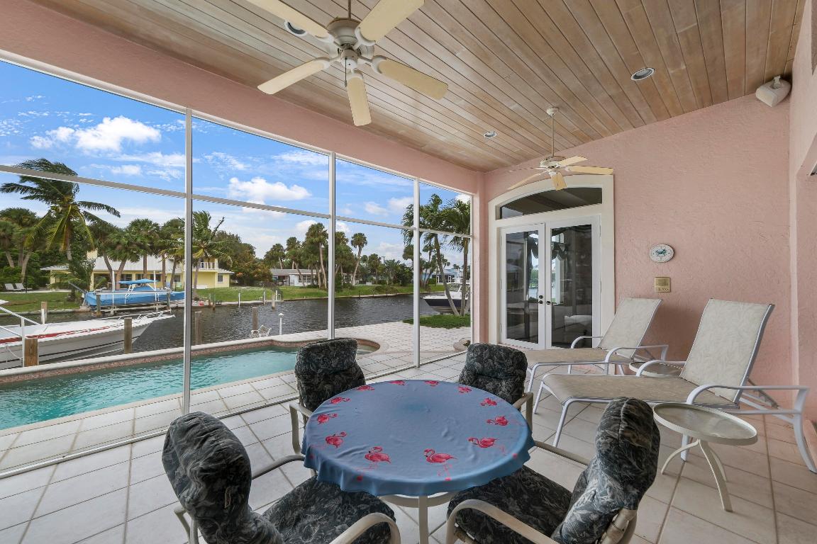 8501 SE Royal Street