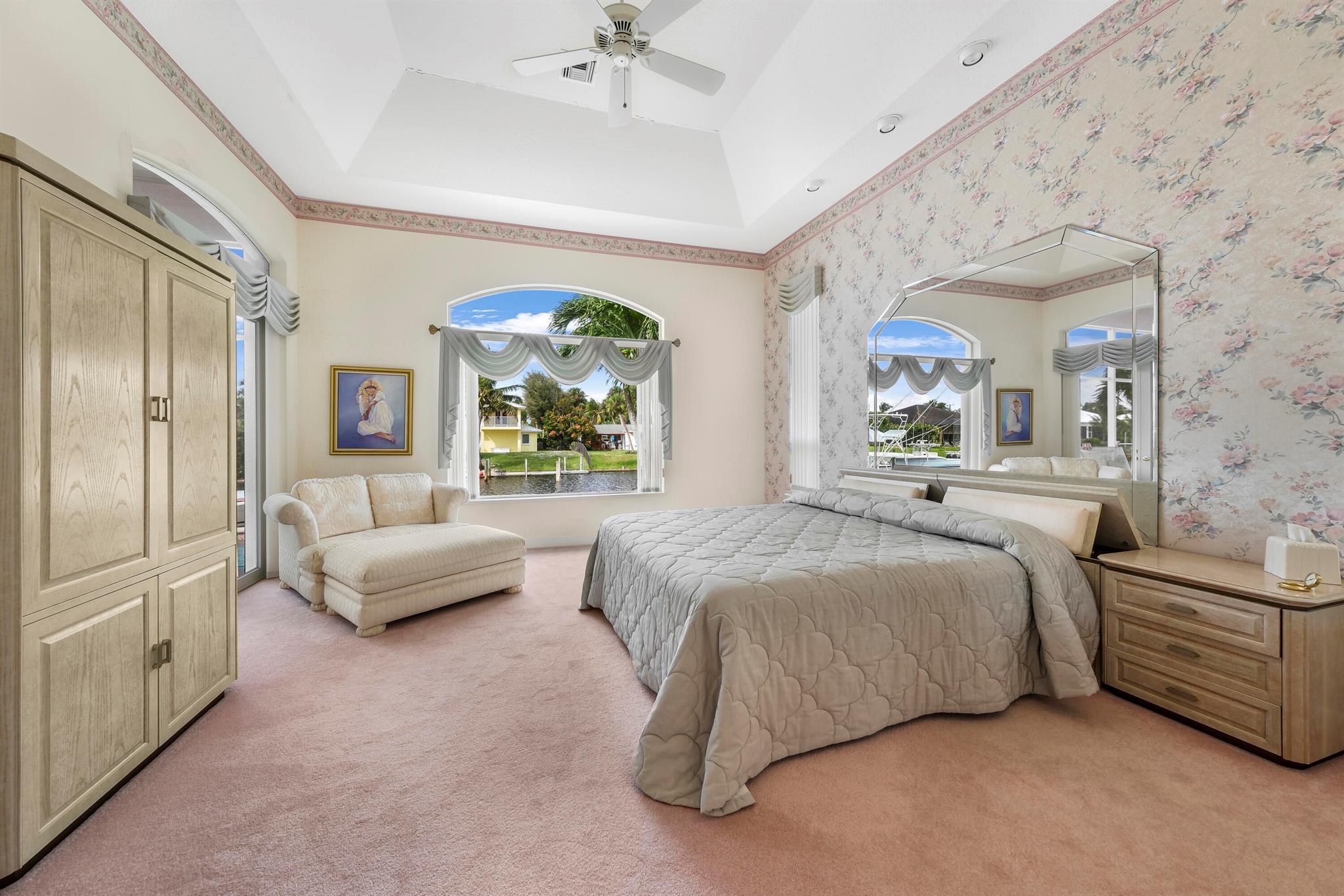 8501 SE Royal Street