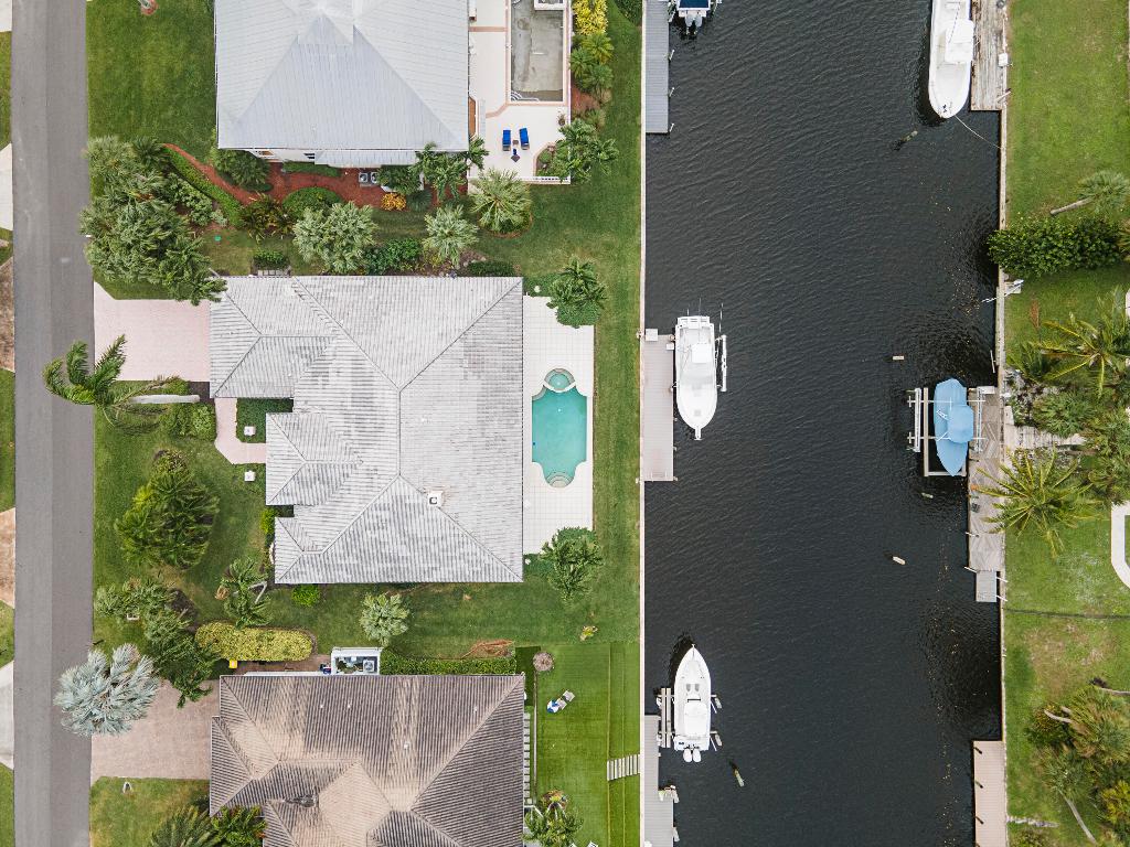 8501 SE Royal Street