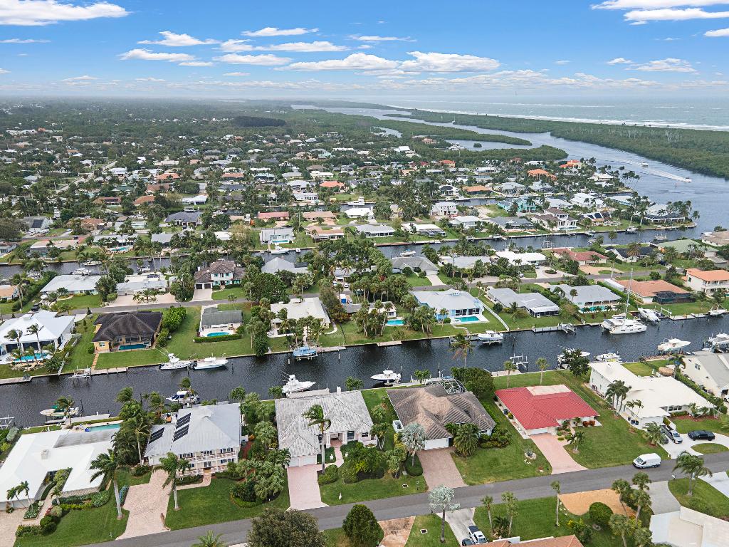 8501 SE Royal Street