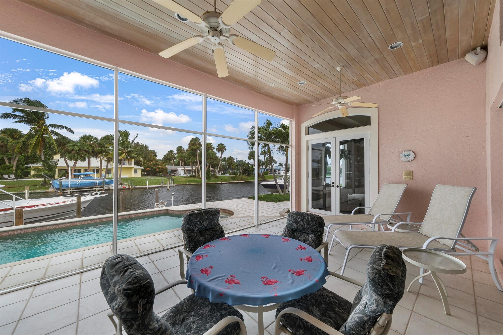 8501 SE Royal Street