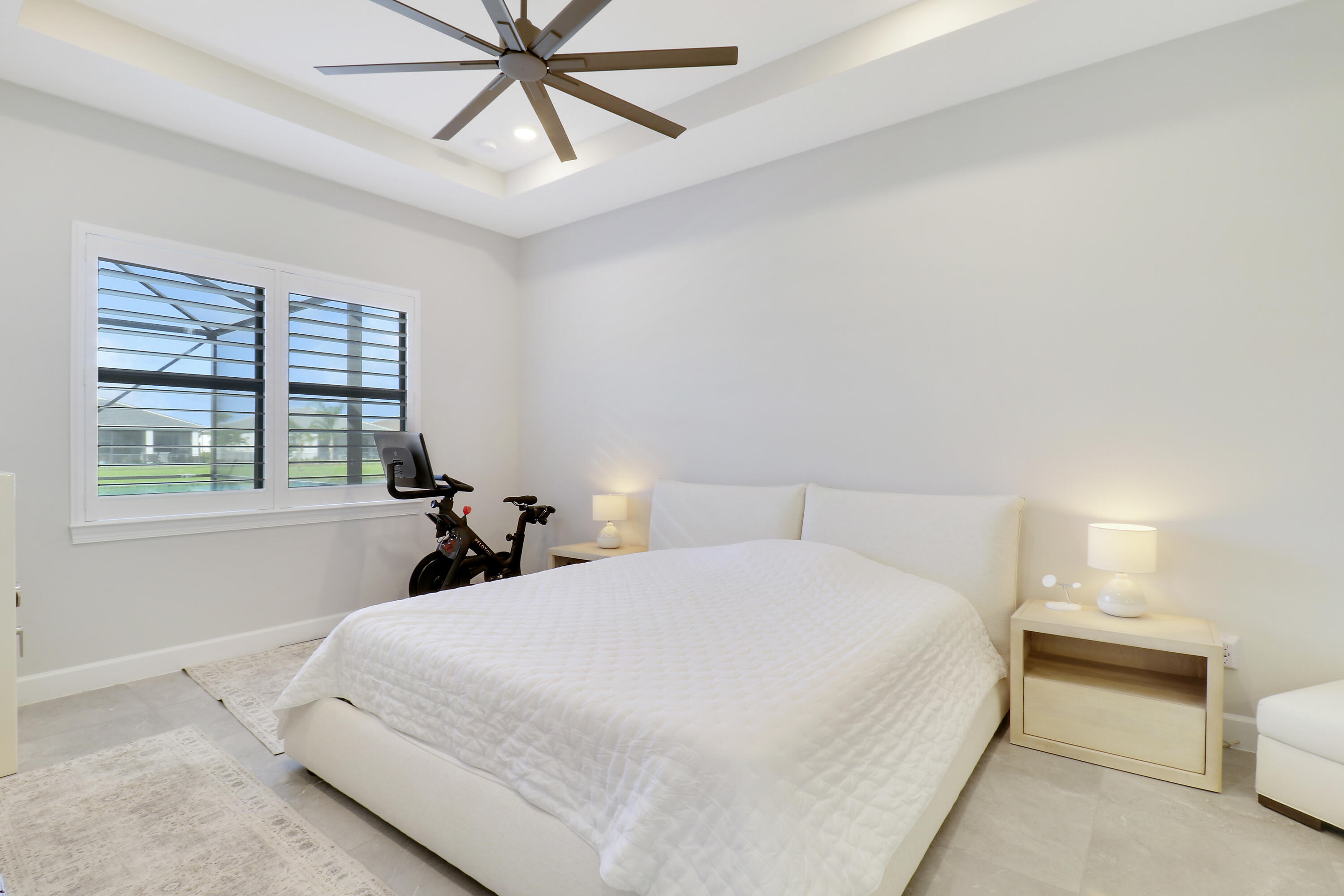 595 SE Villandry Way