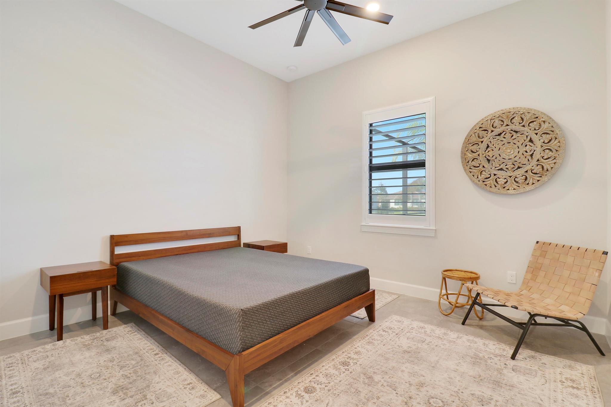 595 SE Villandry Way