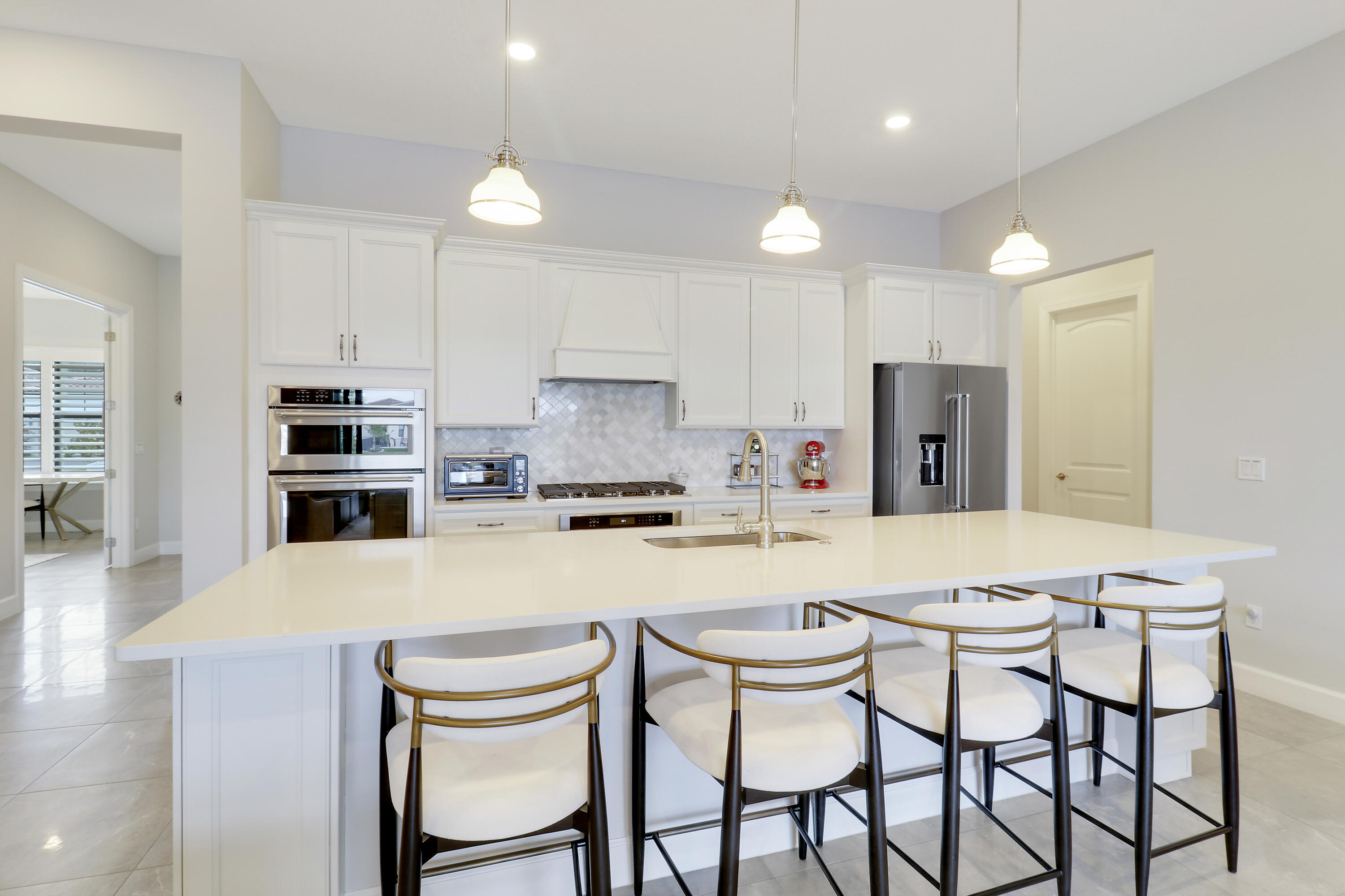 595 SE Villandry Way