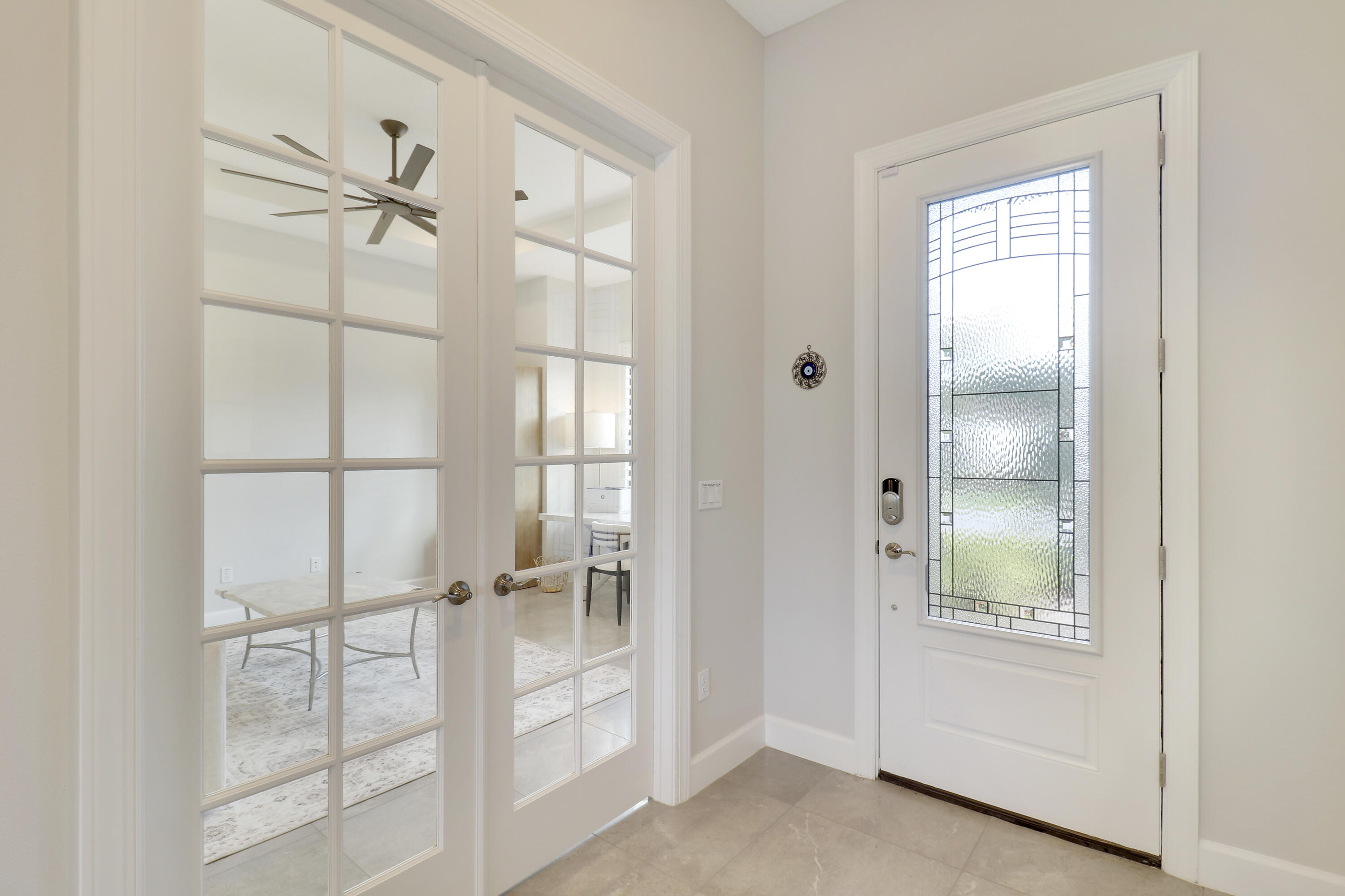 595 SE Villandry Way