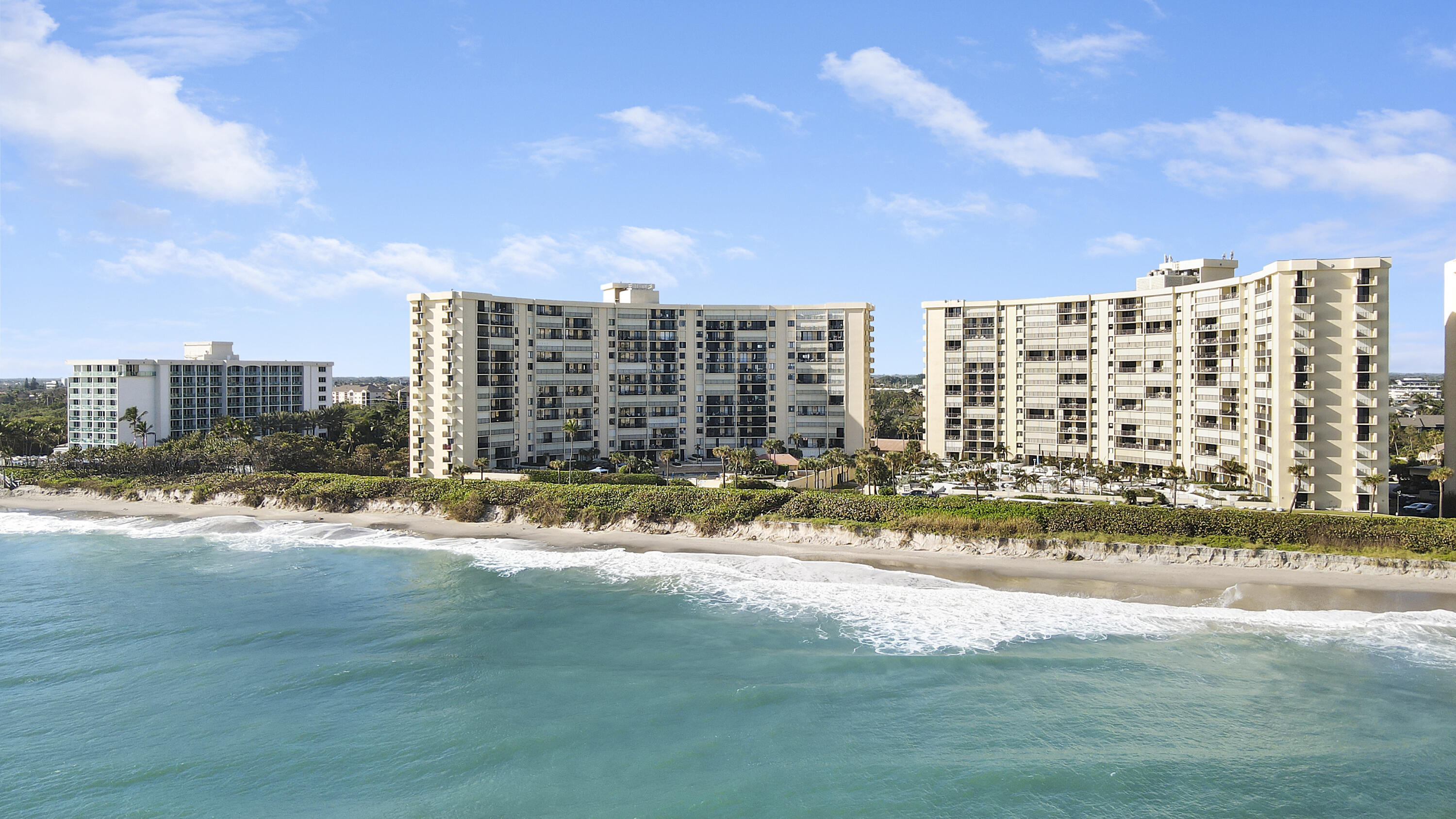 200 Ocean Trail Way 206