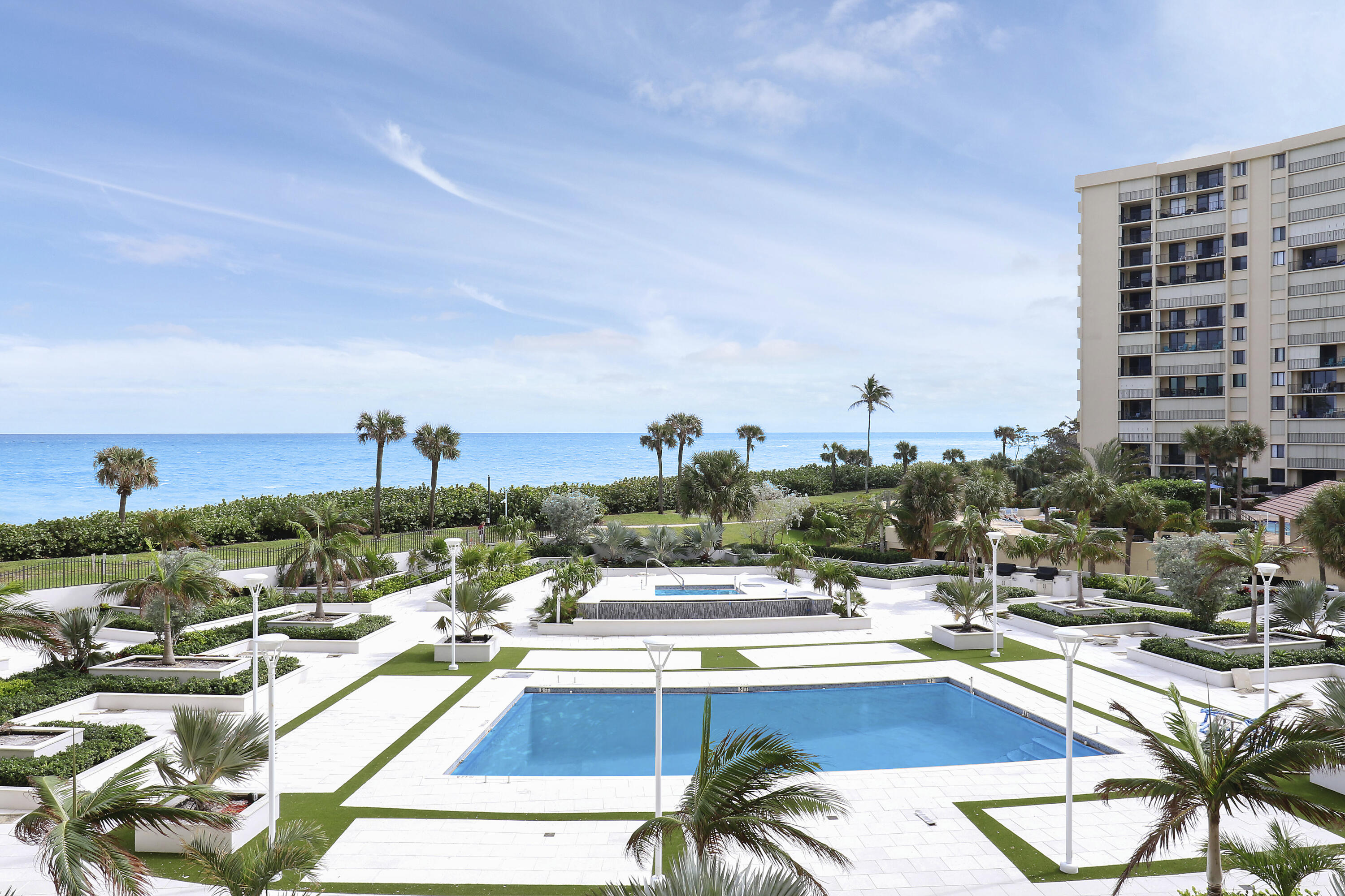 200 Ocean Trail Way 206