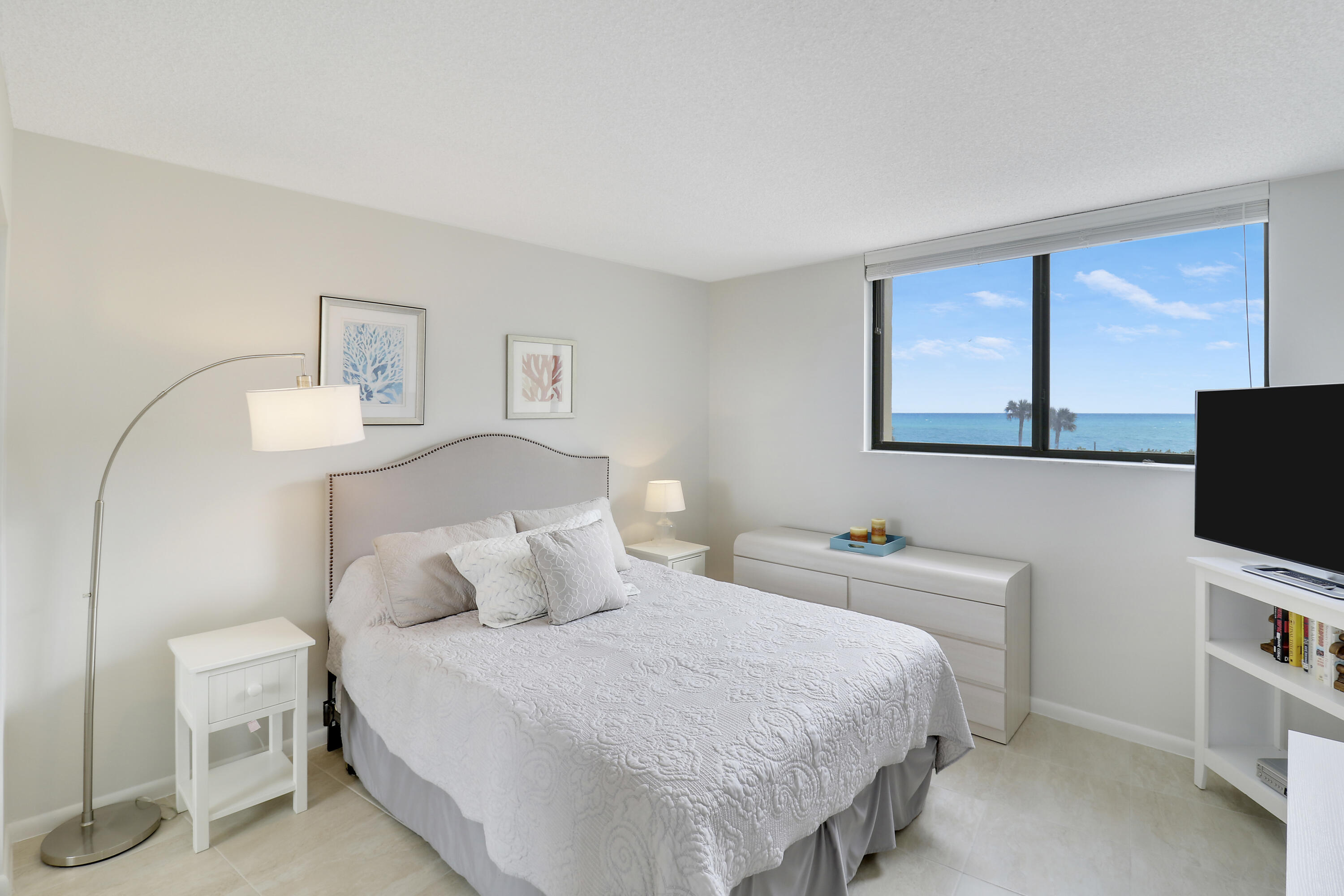 200 Ocean Trail Way 206