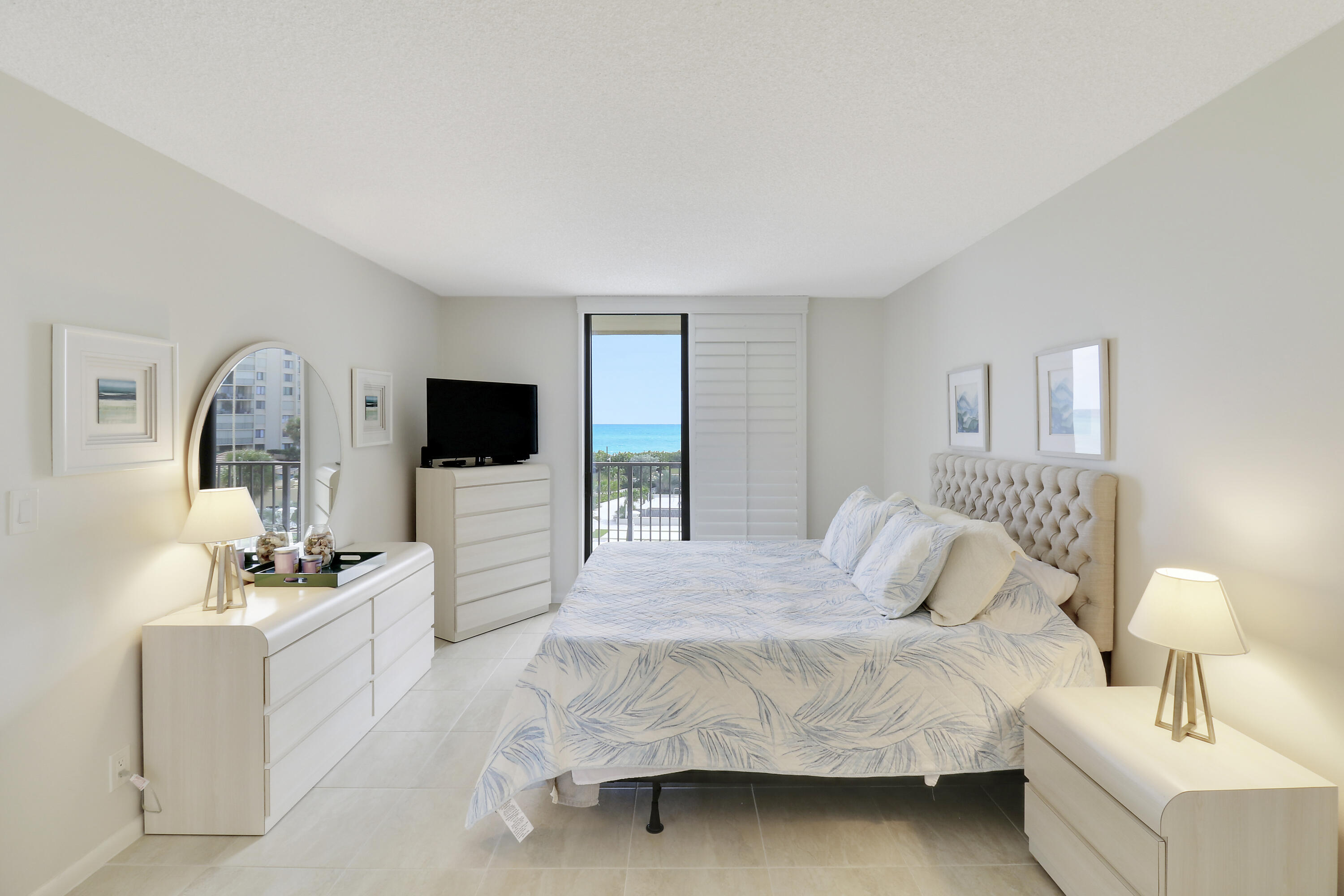 200 Ocean Trail Way 206