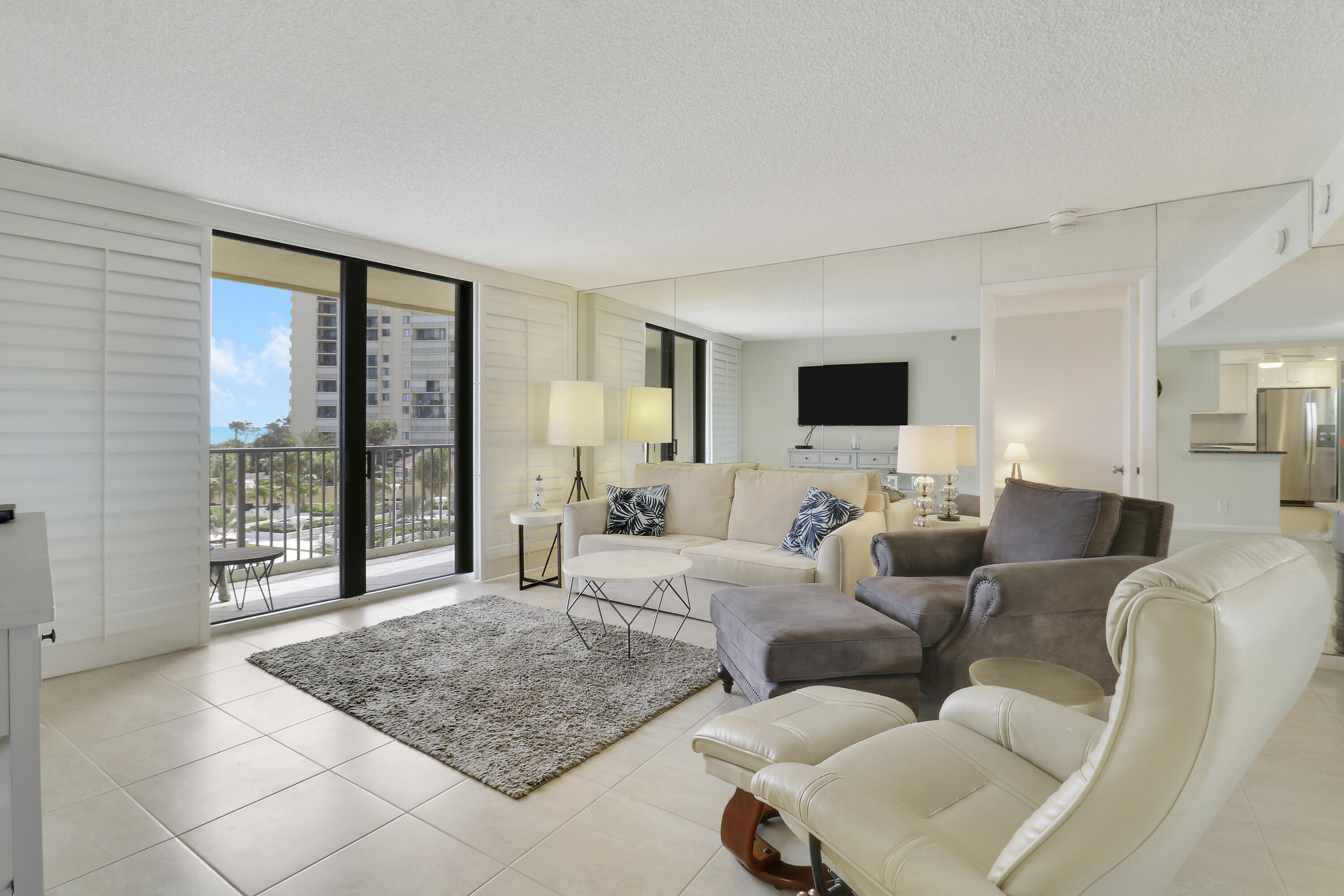 200 Ocean Trail Way 206