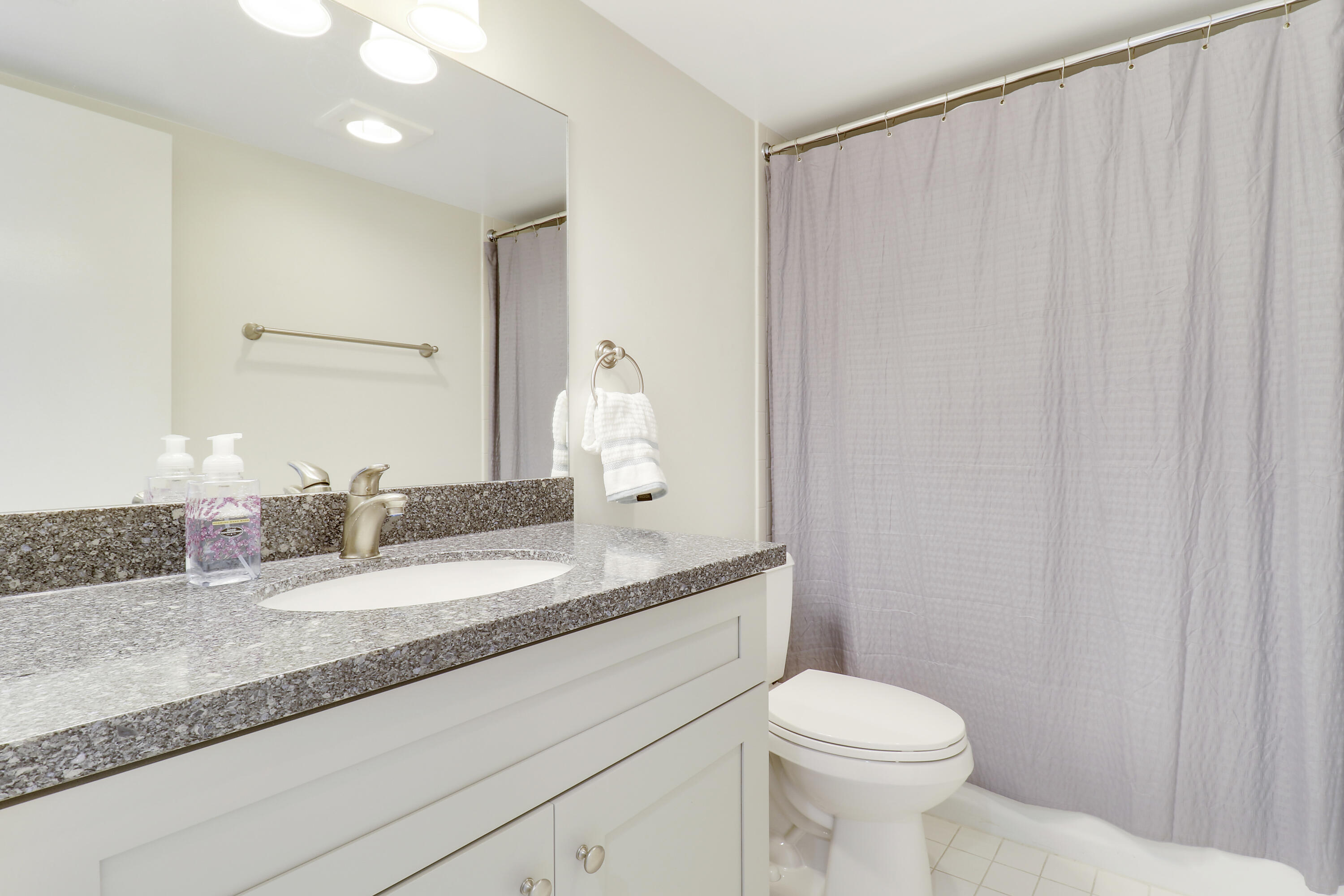 200 Ocean Trail Way 206