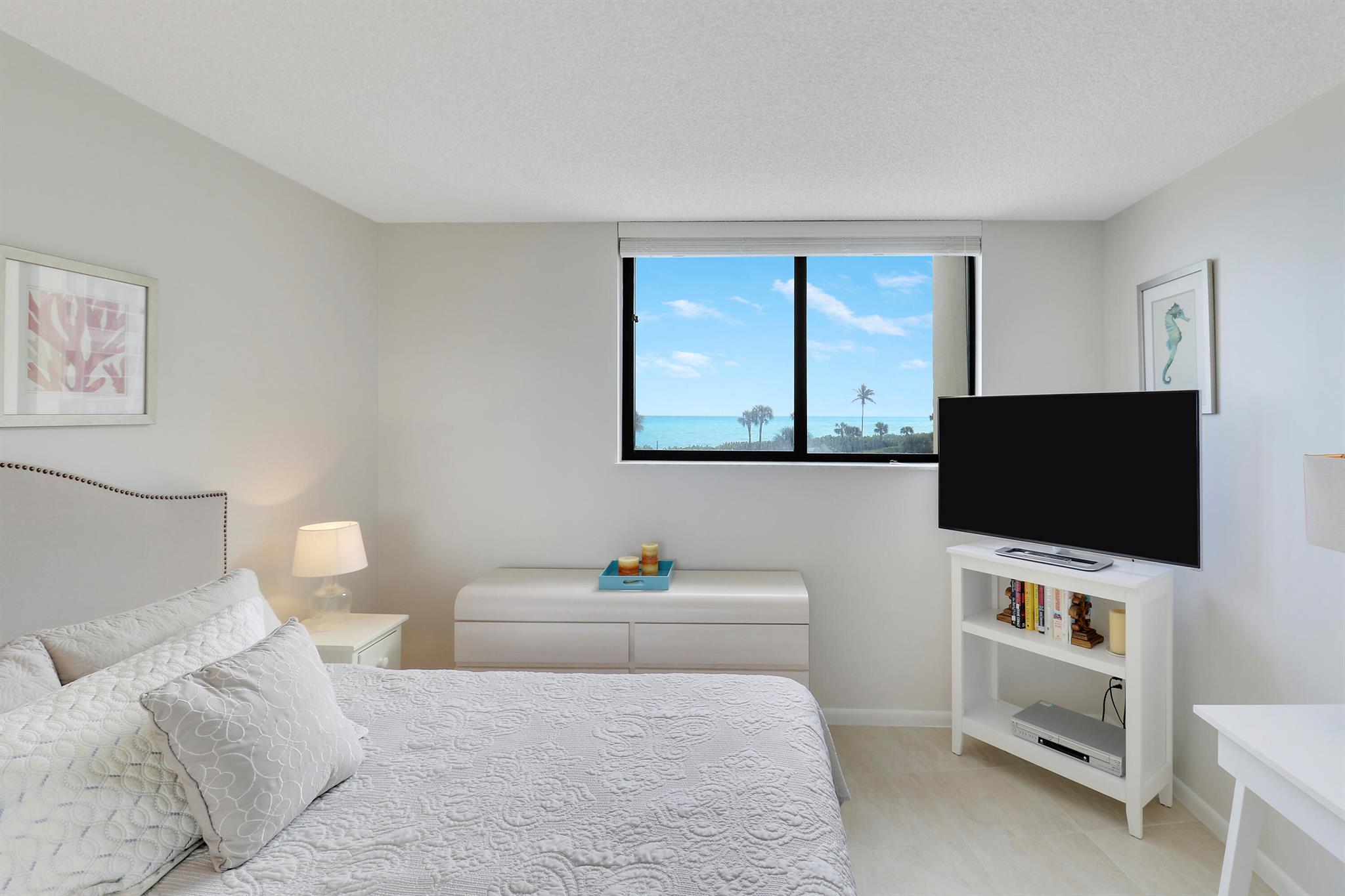 200 Ocean Trail Way 206