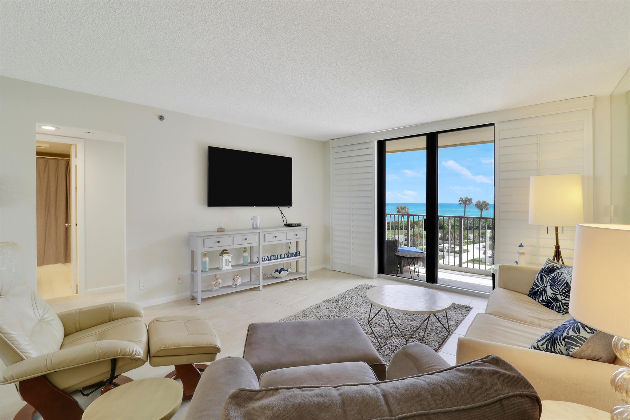 200 Ocean Trail Way 206