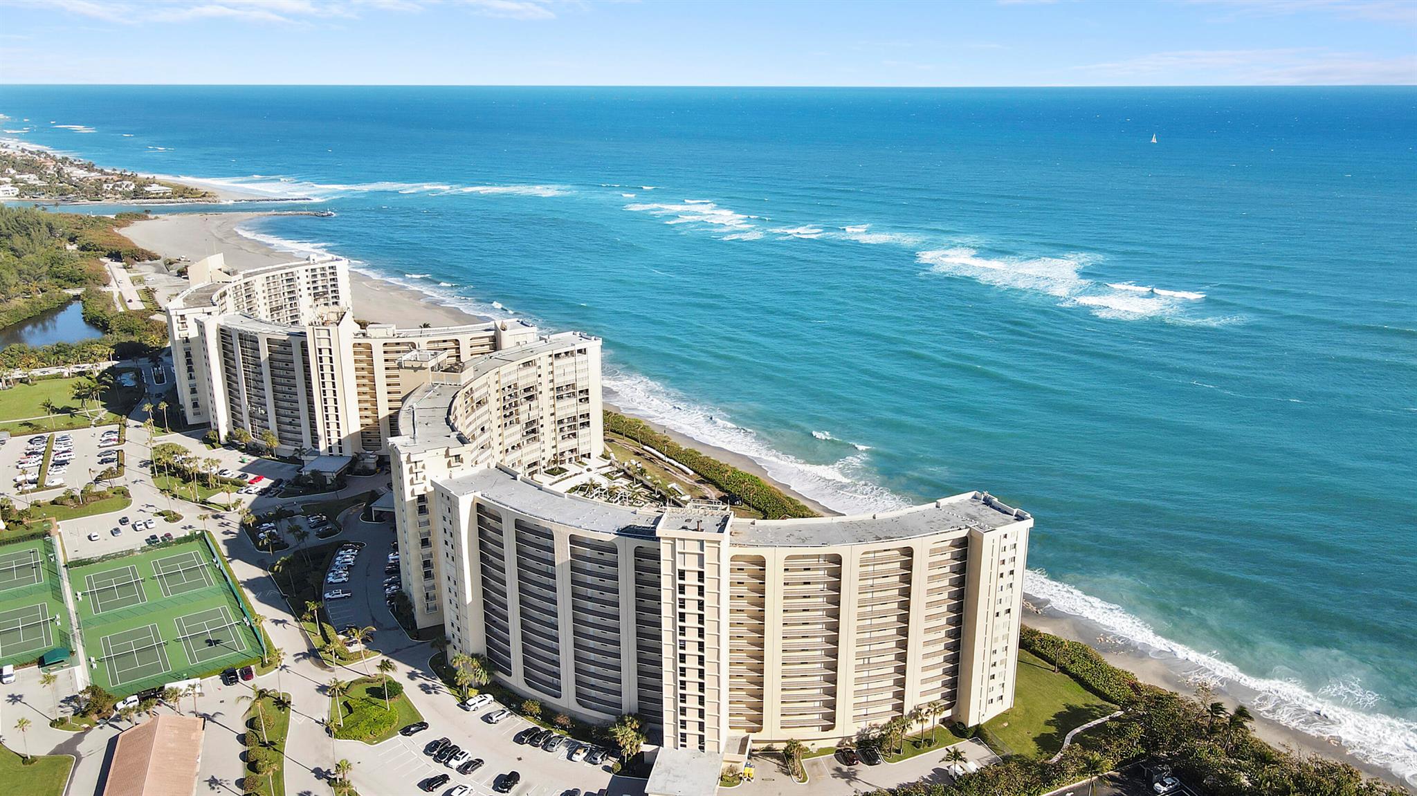 200 Ocean Trail Way 206