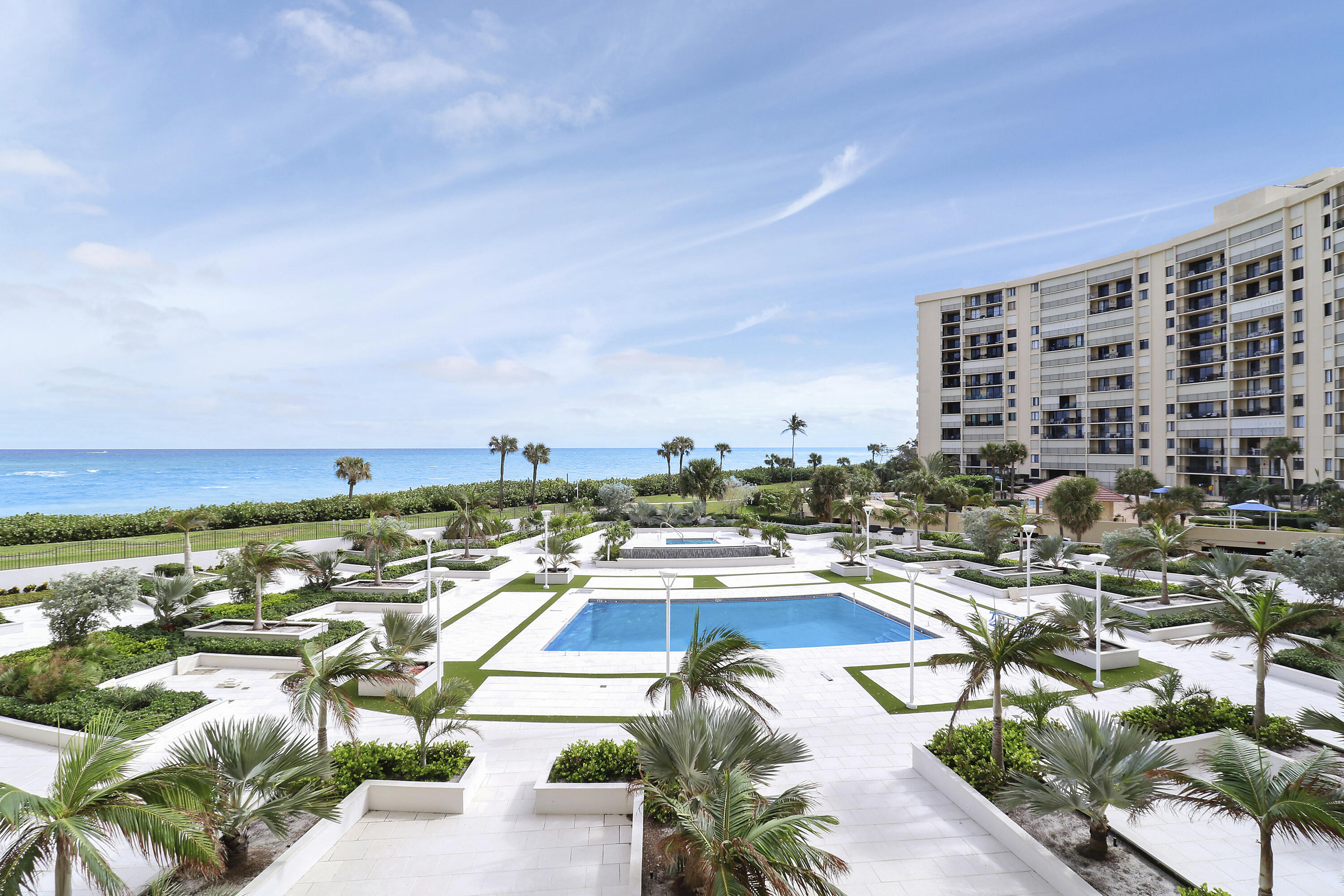 200 Ocean Trail Way 206