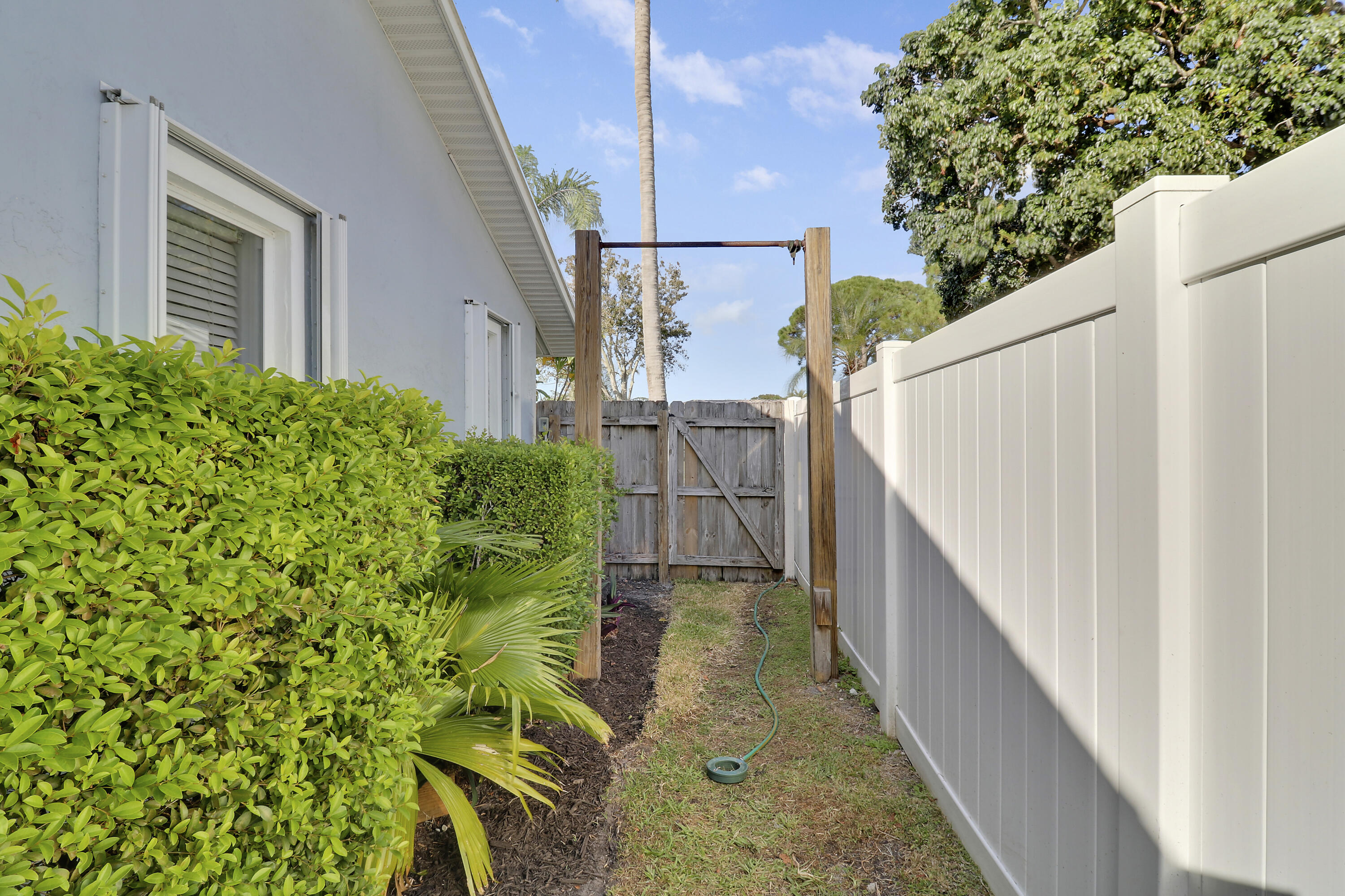 4364 Butternut Street