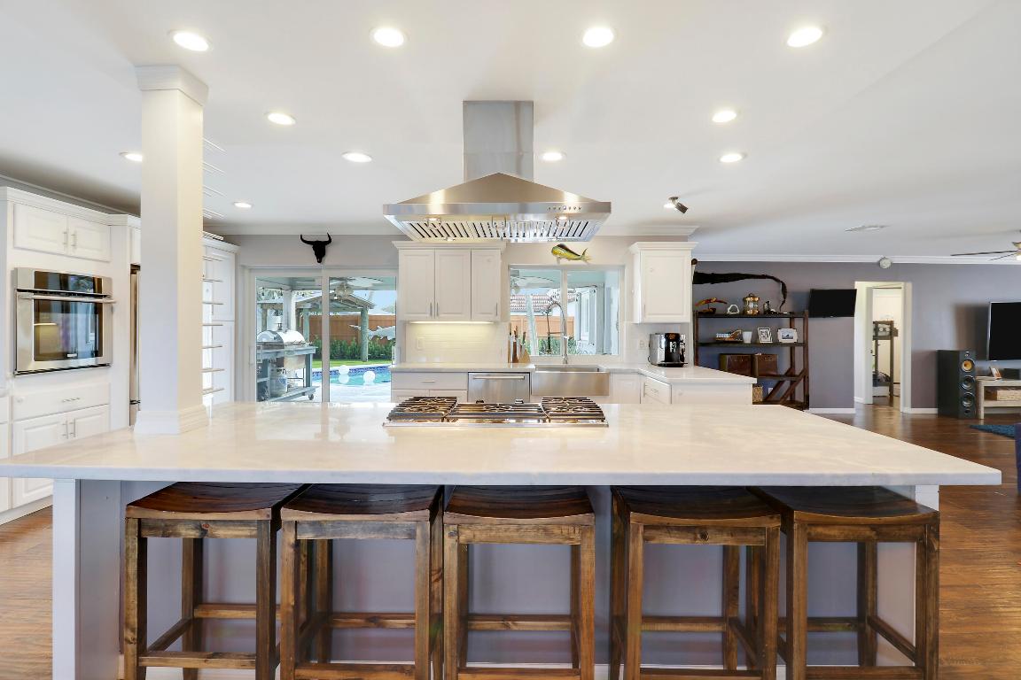 4364 Butternut Street