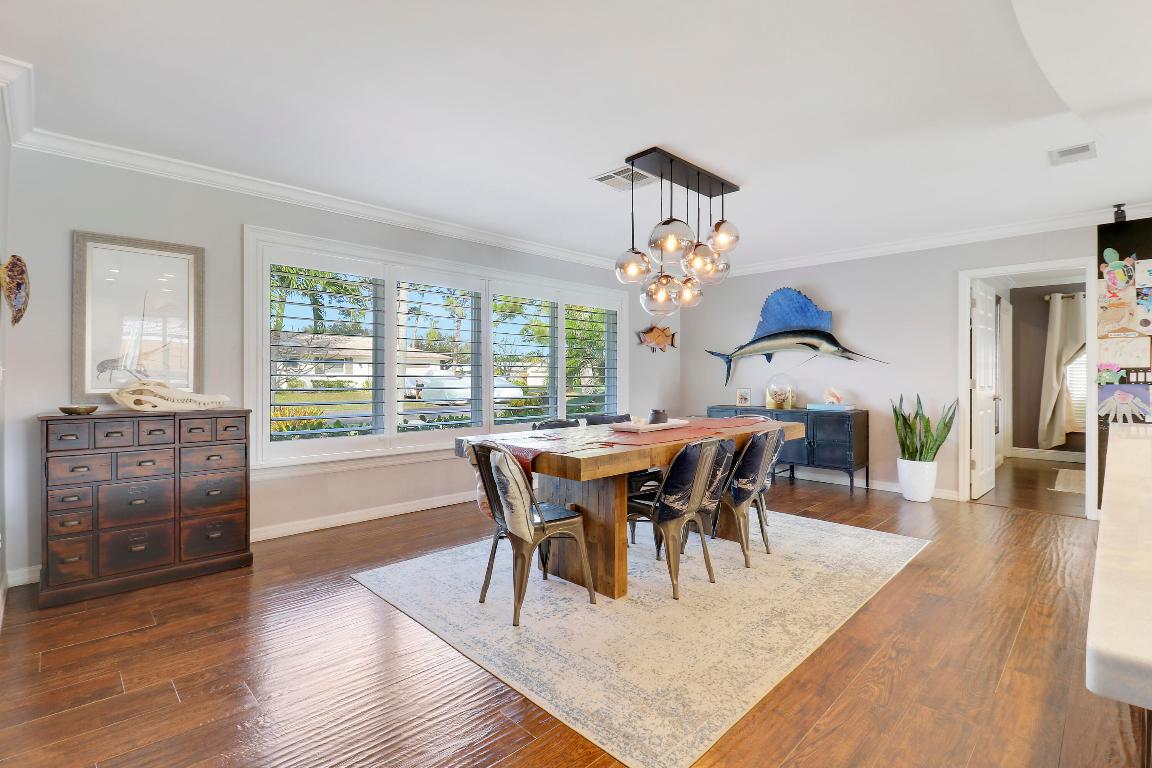 4364 Butternut Street