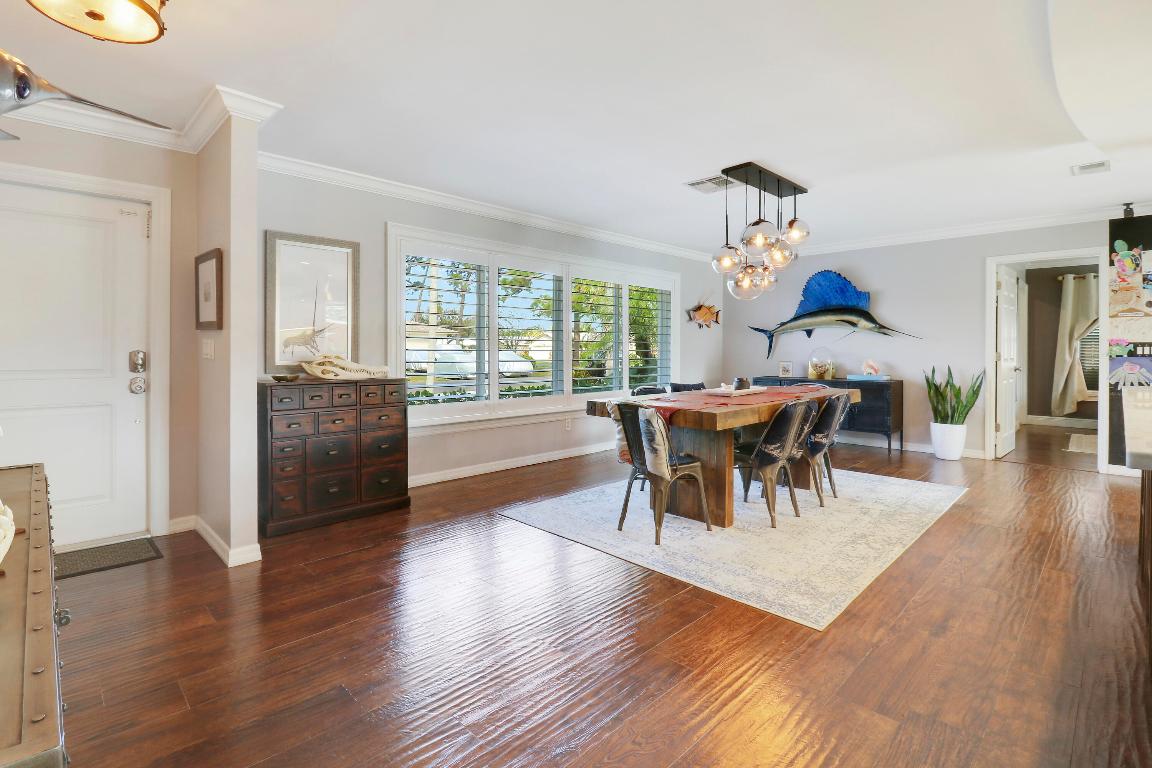 4364 Butternut Street