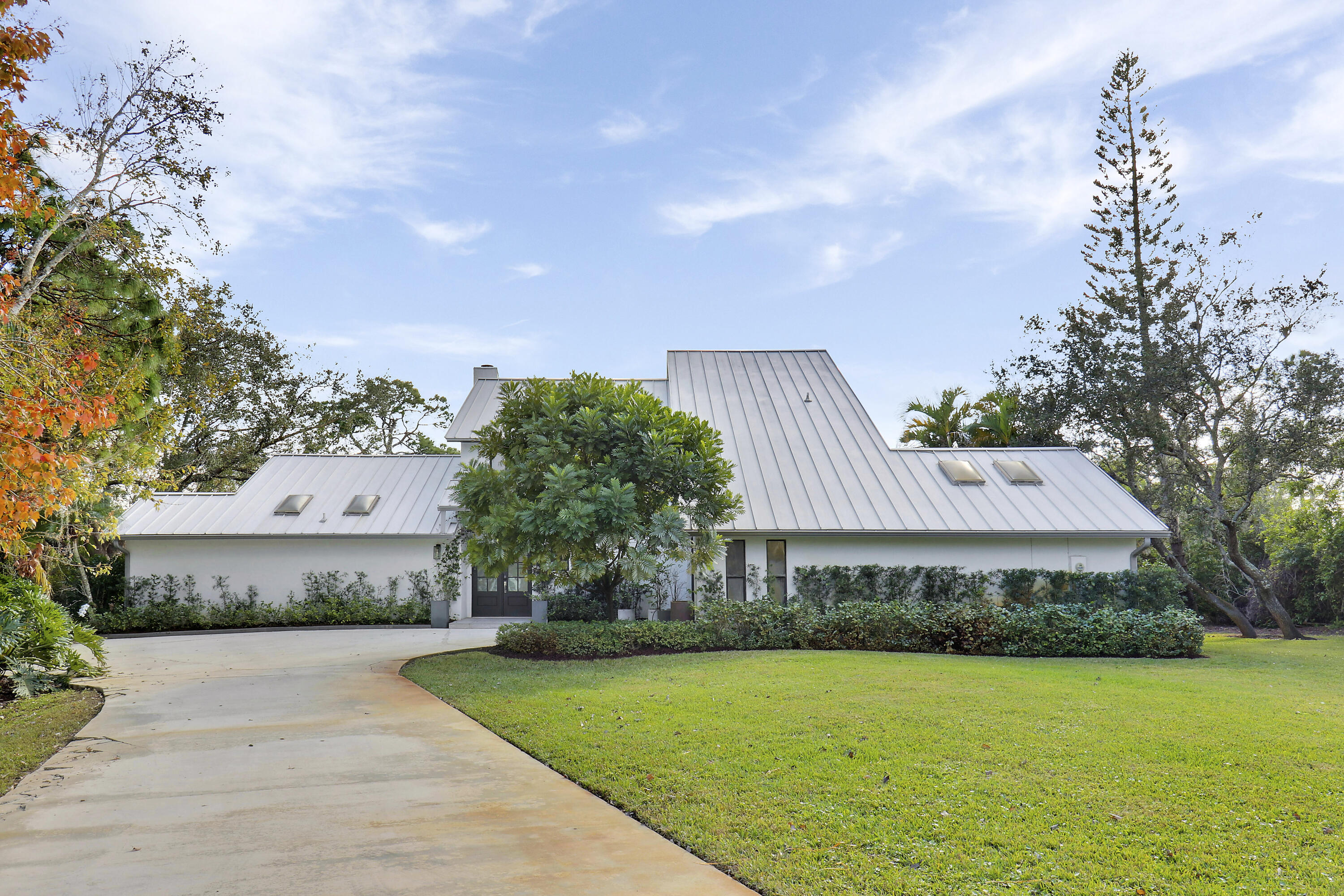 3682 SW Bimini Circle N