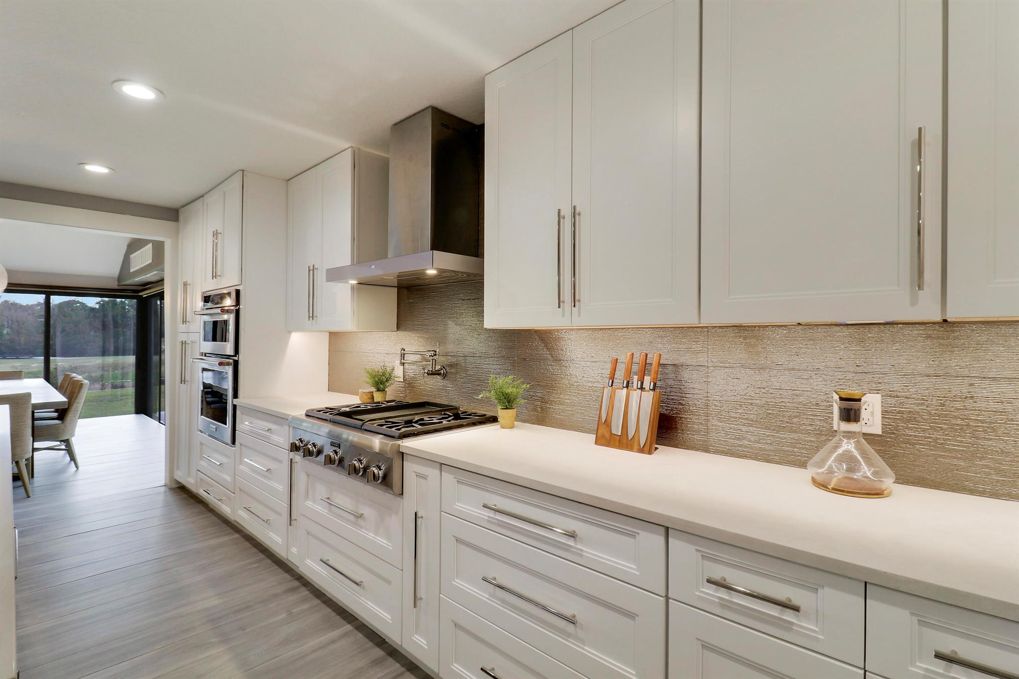 3682 SW Bimini Circle N